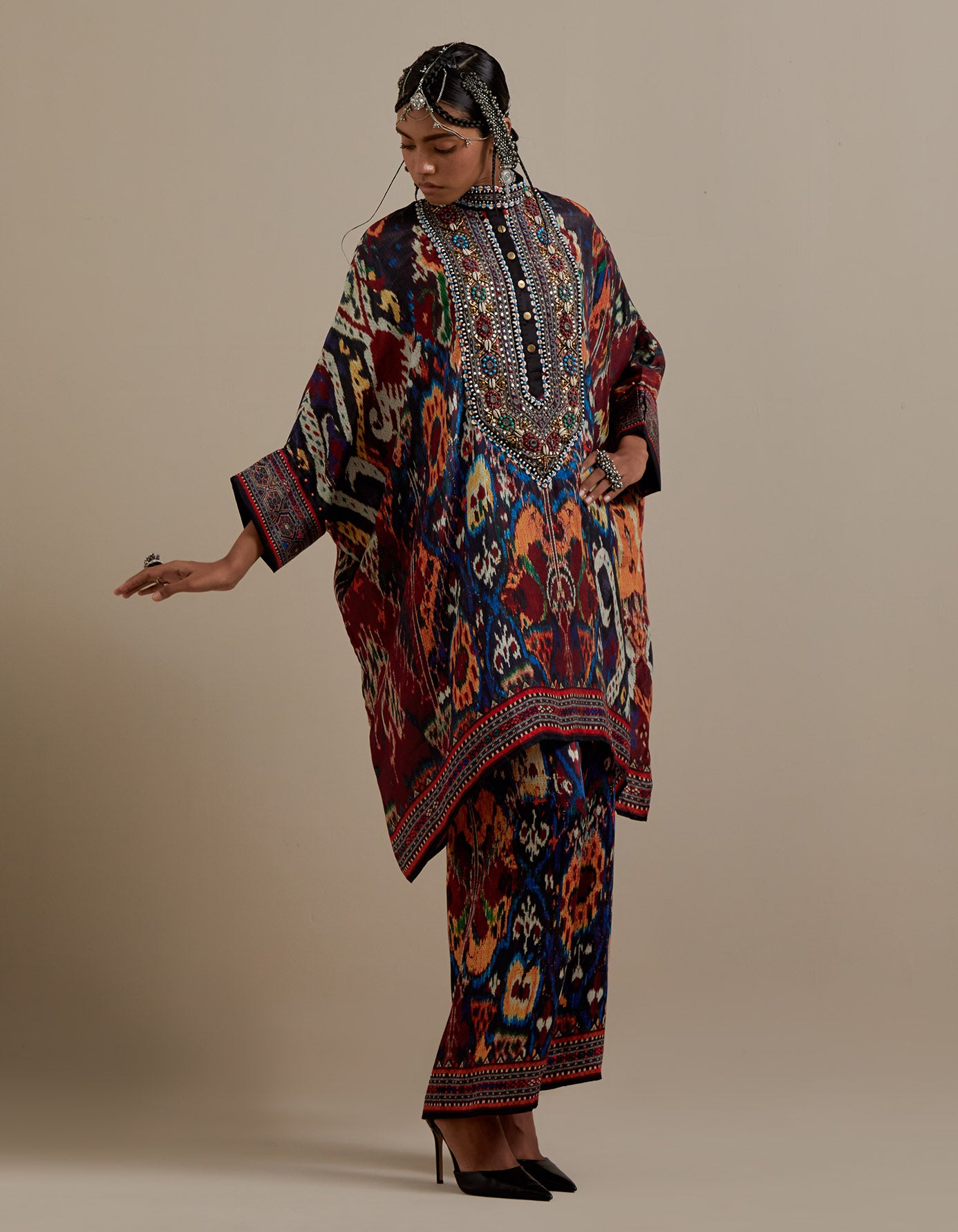 Kasbah : Chanel 36" - Maroon/Multi