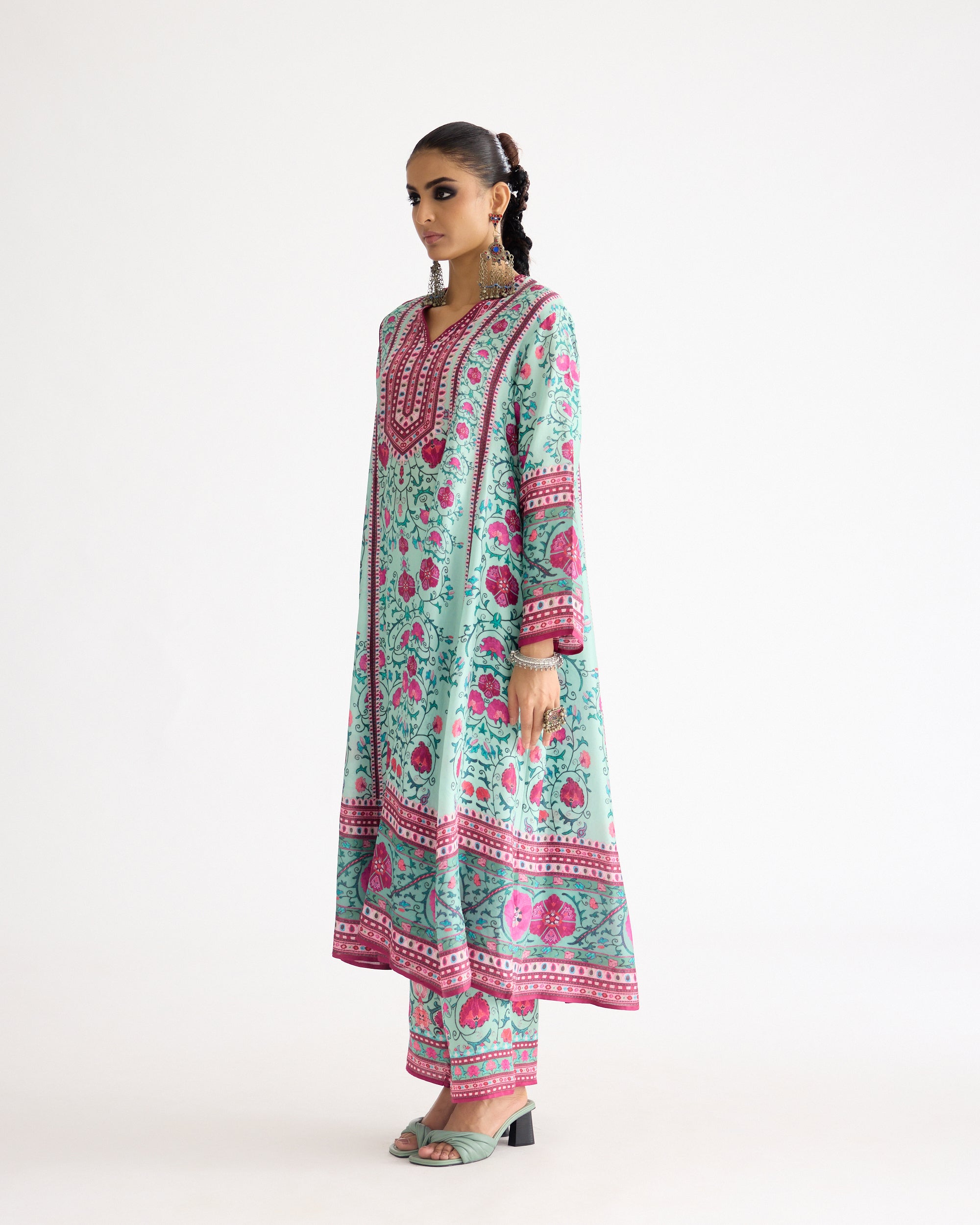 A Bukhara Summer : Ada - Mint