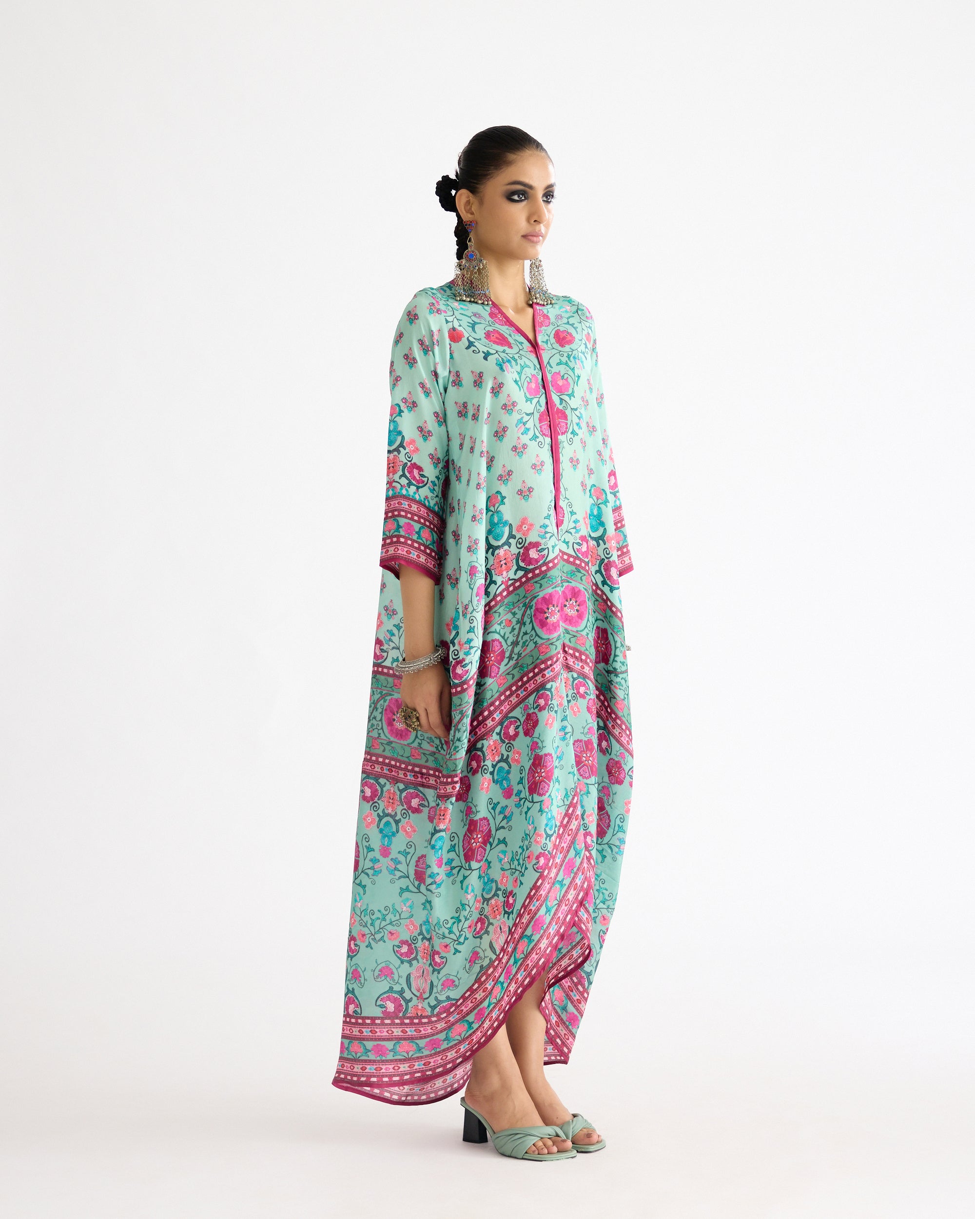 A Bukhara Summer : Eila - Mint