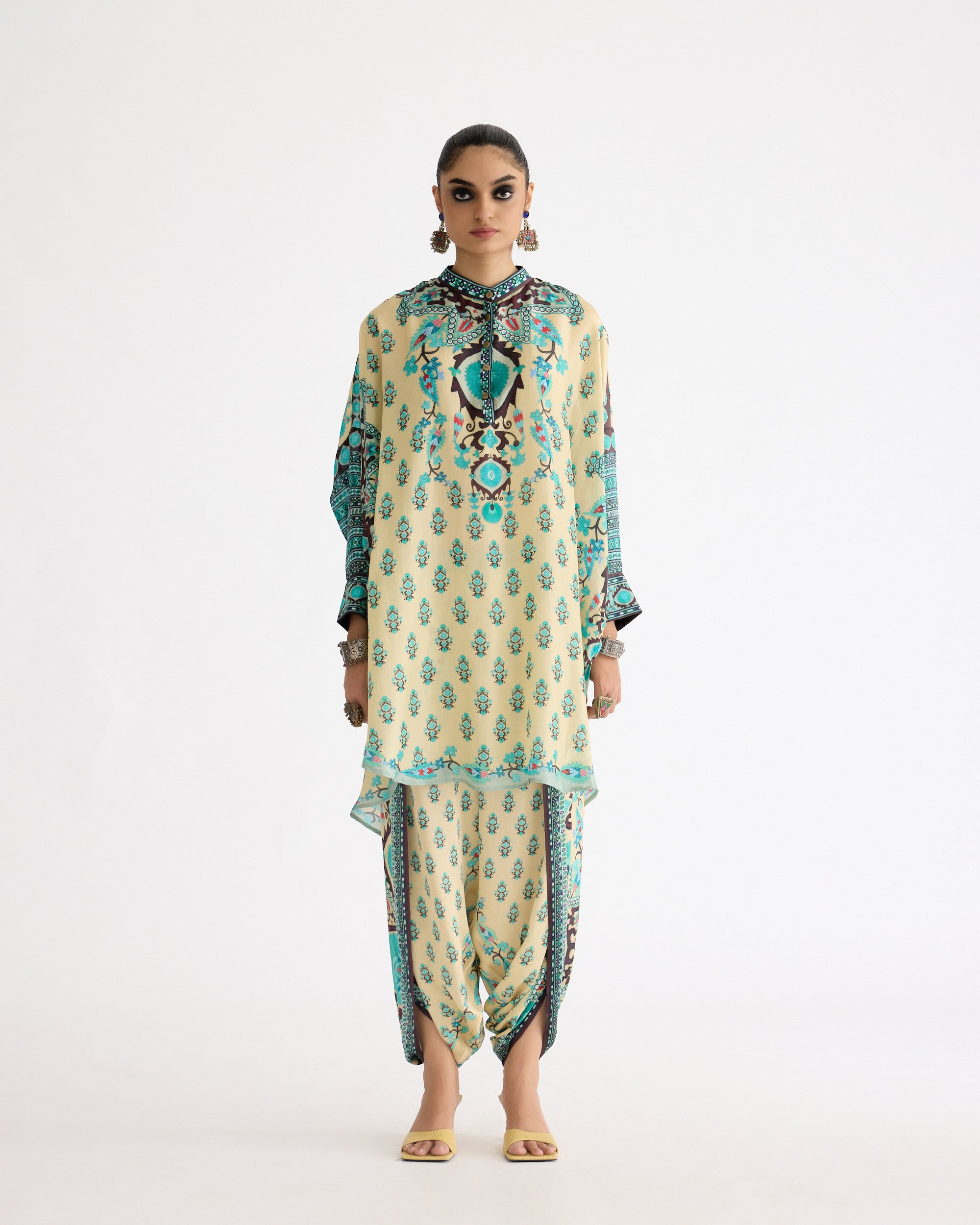 A Bukhara Summer : Mabel - Lemon