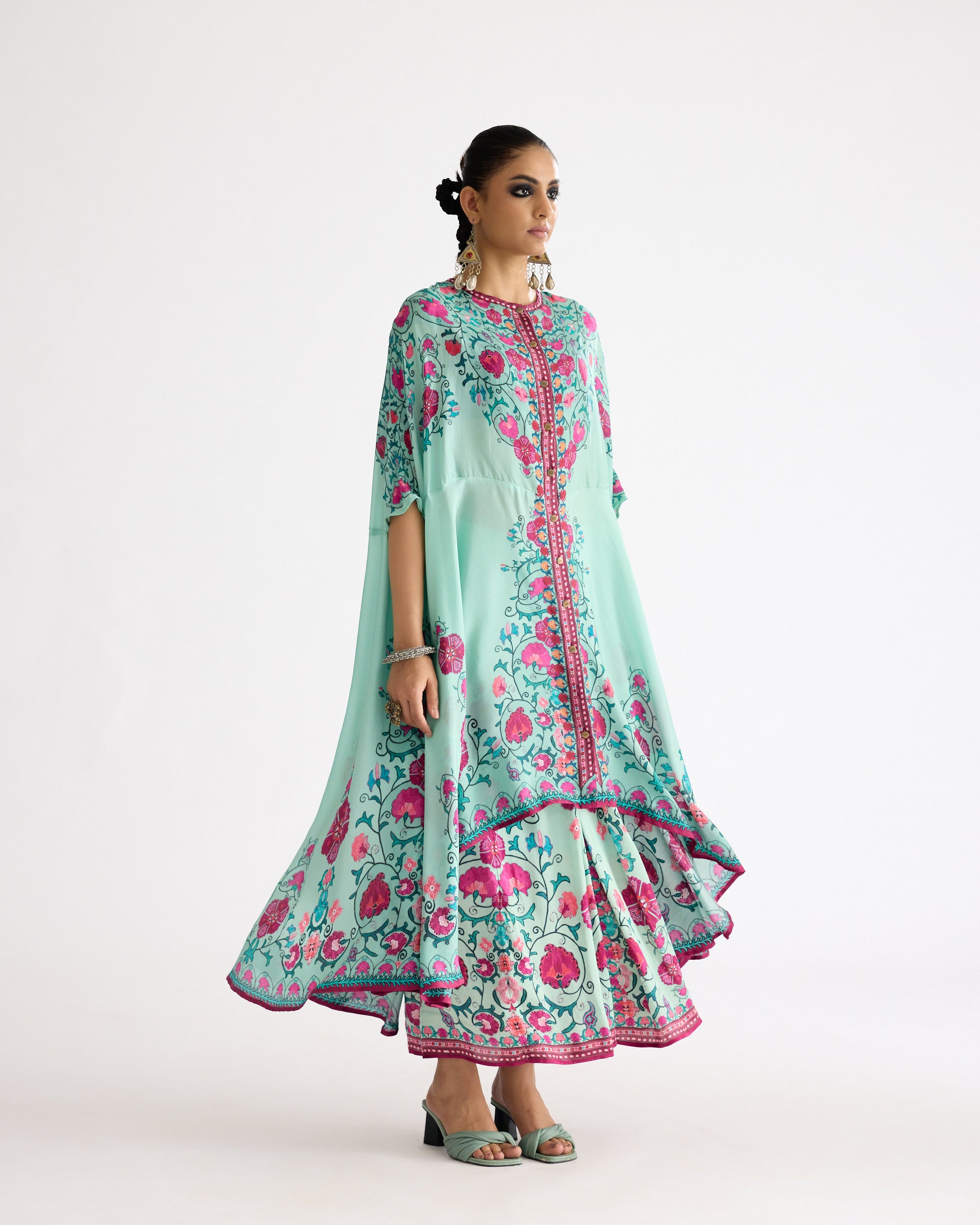 A Bukhara Summer : Caprice - Mint