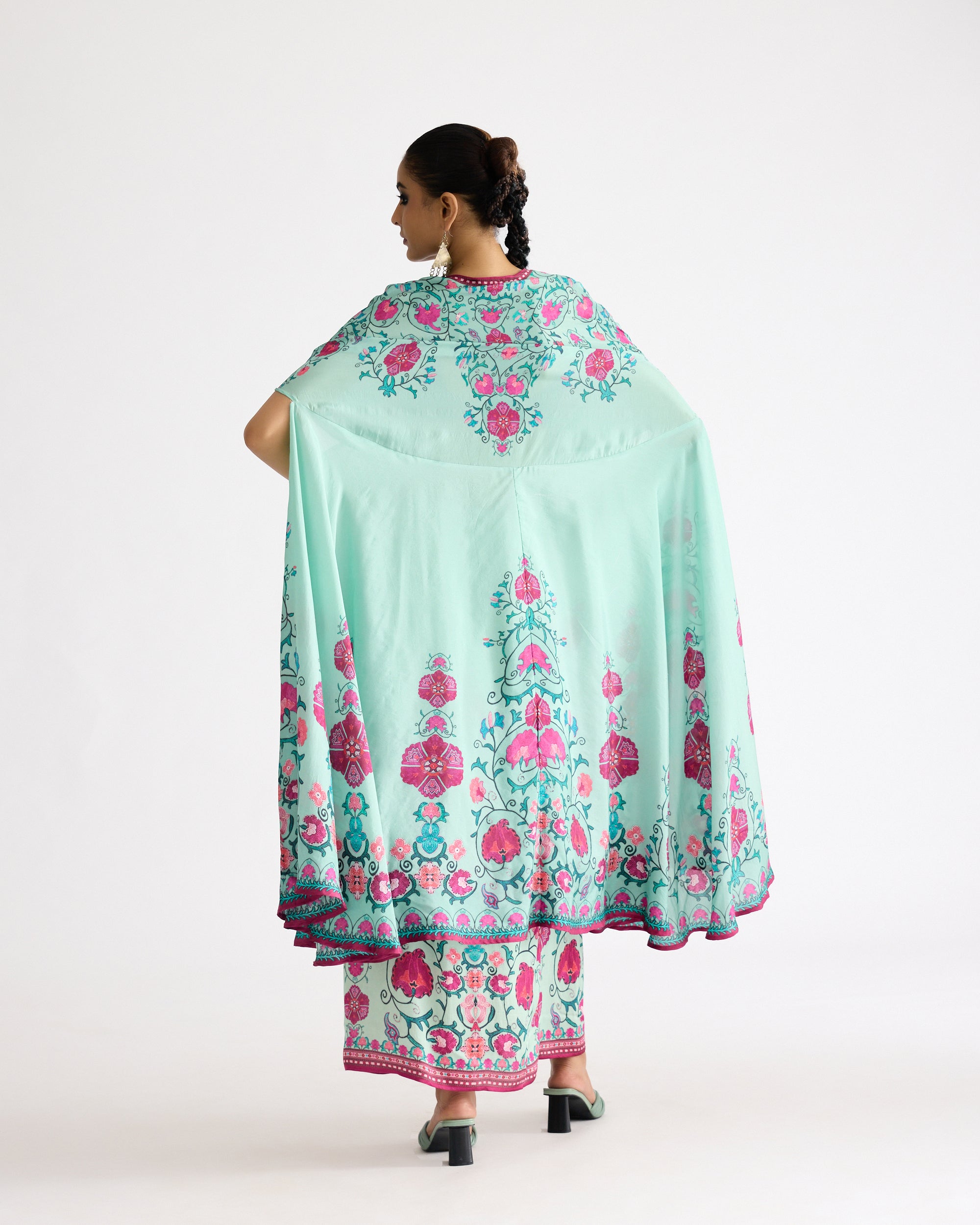 A Bukhara Summer : Caprice - Mint