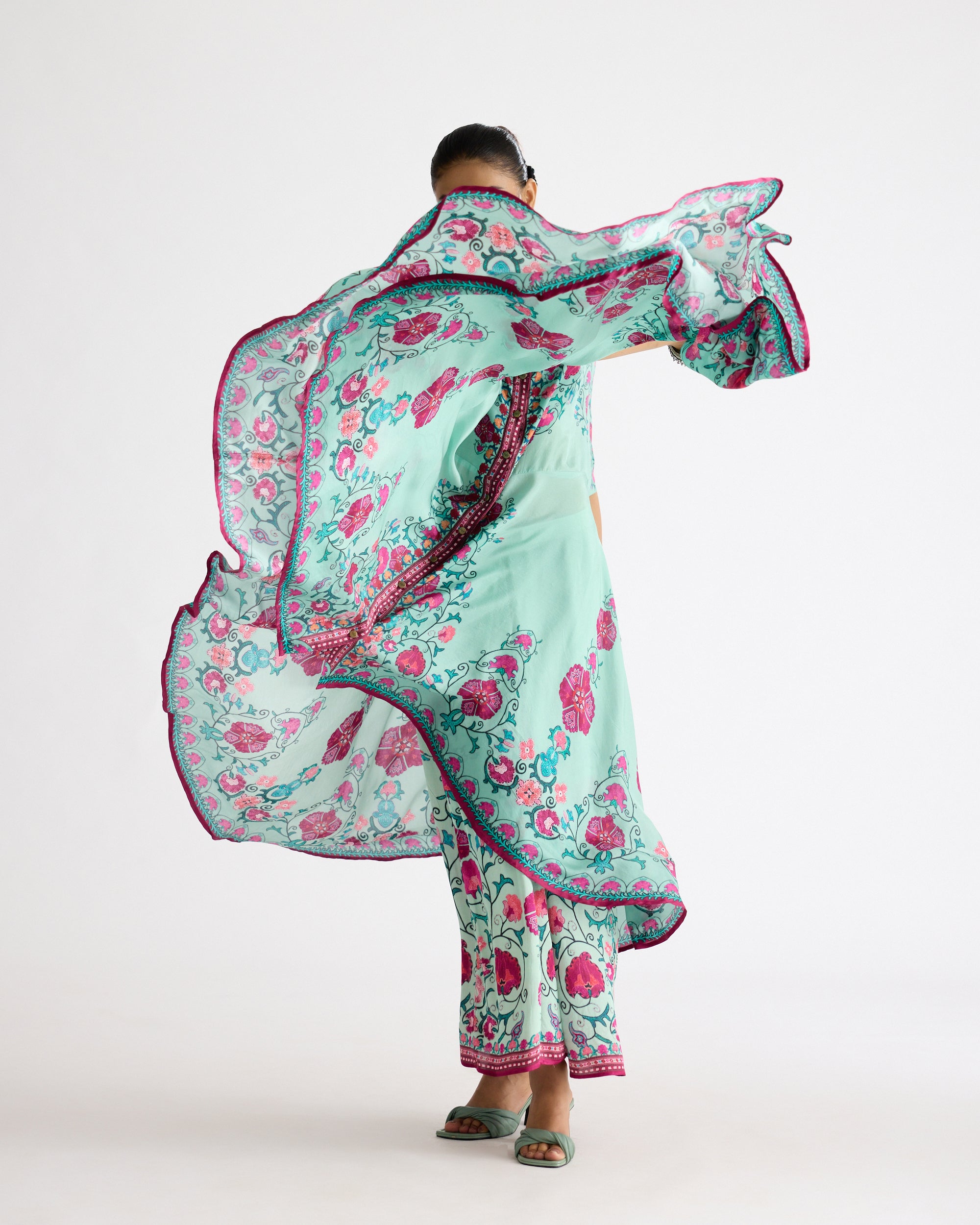 A Bukhara Summer : Caprice - Mint