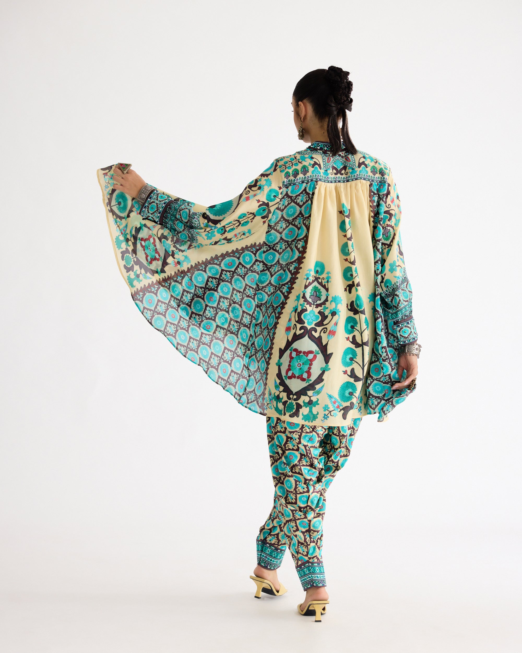 A Bukhara Summer: Nilofer - Lemon