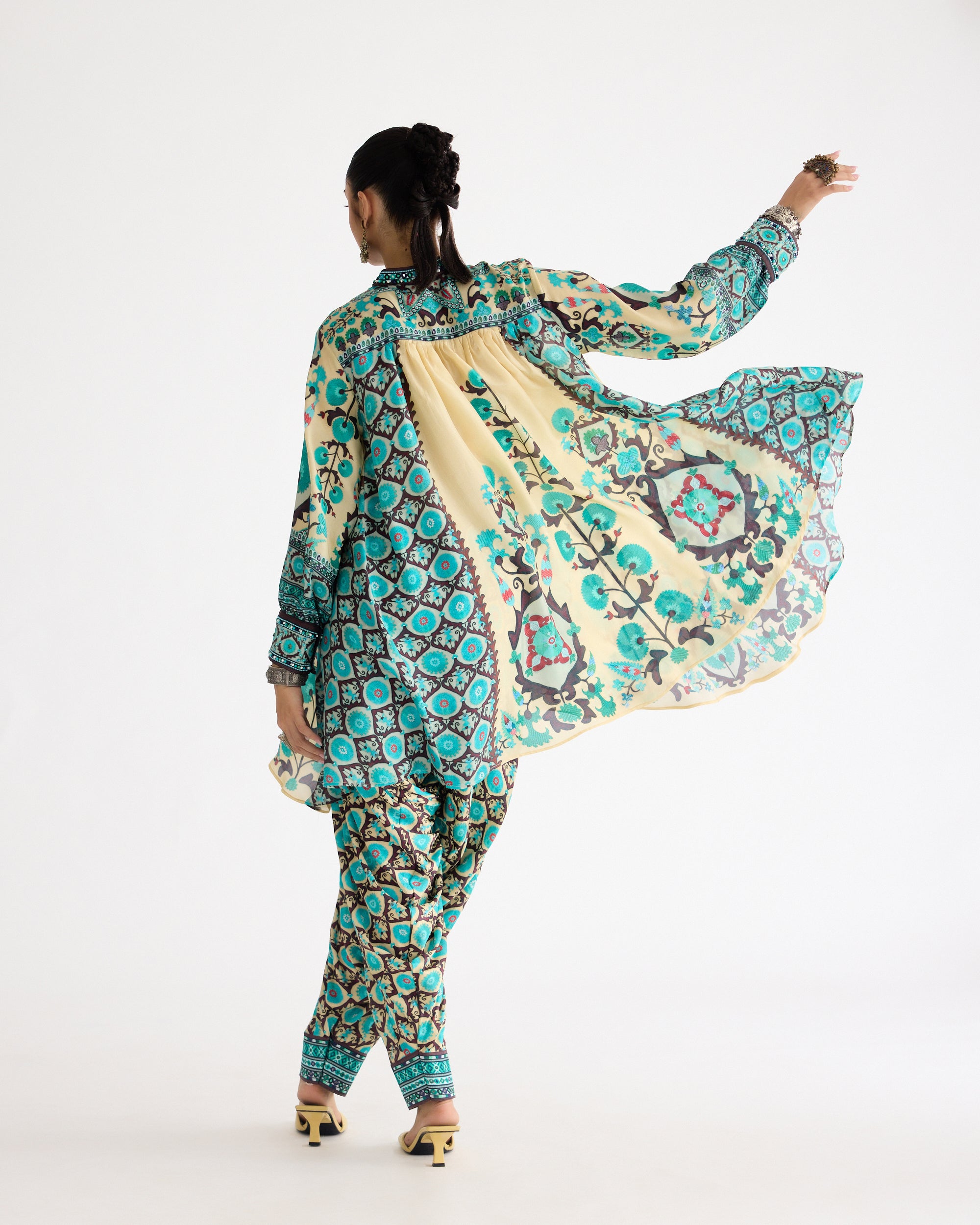 A Bukhara Summer: Nilofer - Lemon