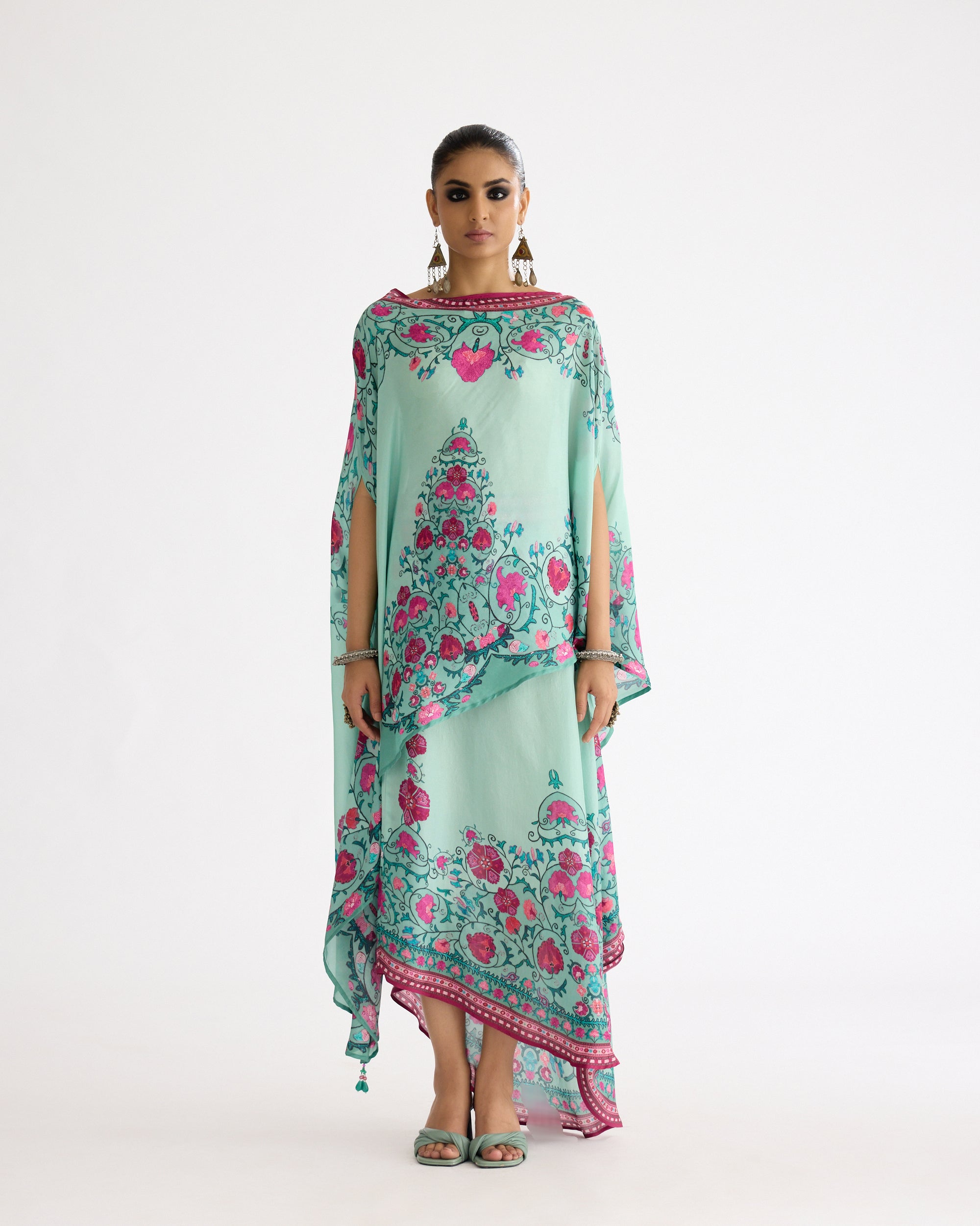 A Bukhara Summer : Kamini - Mint
