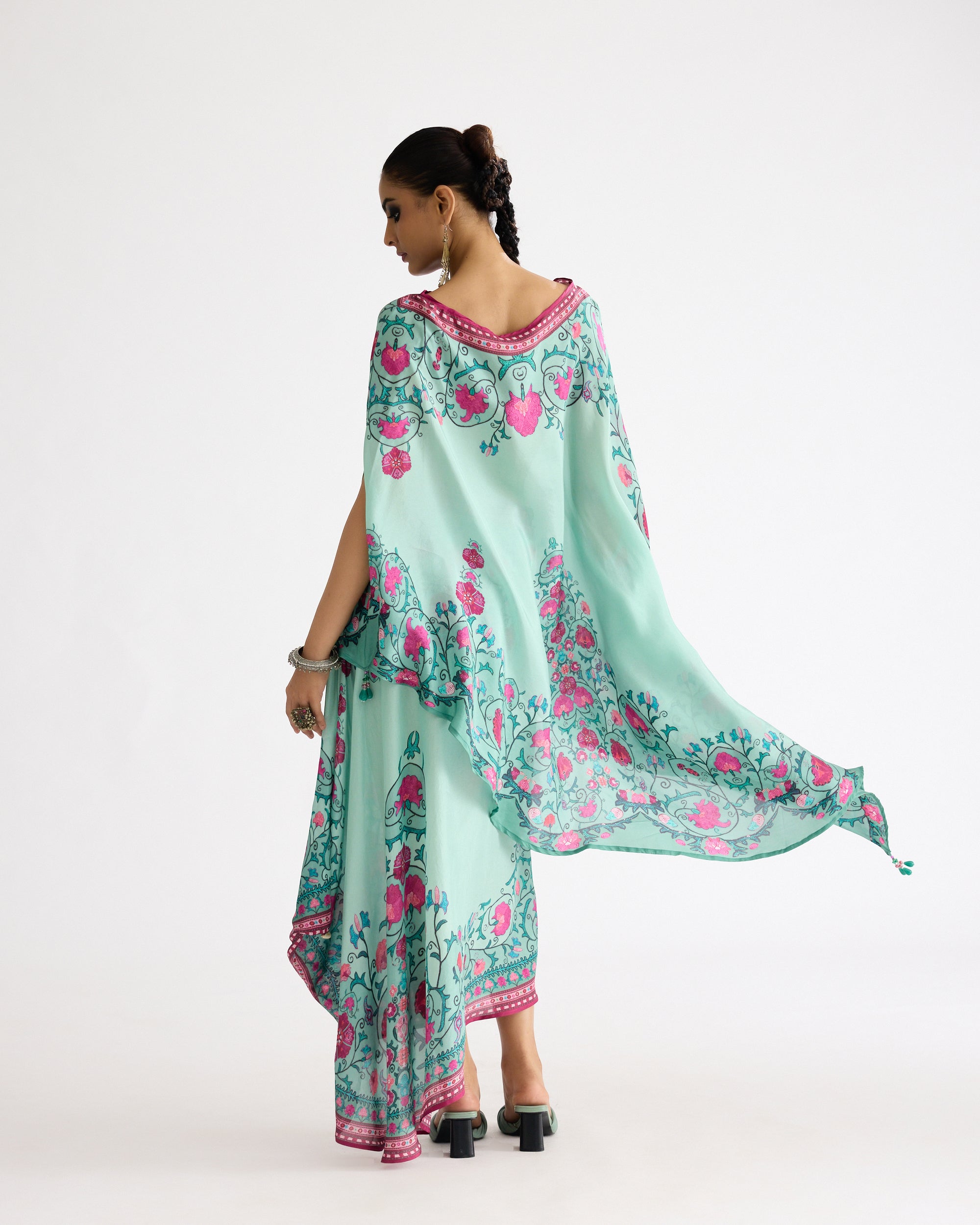 A Bukhara Summer : Kamini - Mint