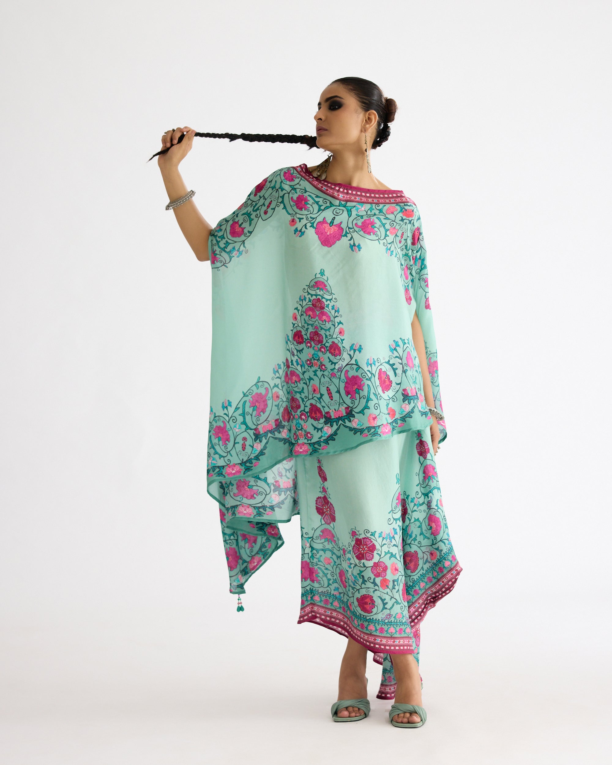 A Bukhara Summer : Kamini - Mint