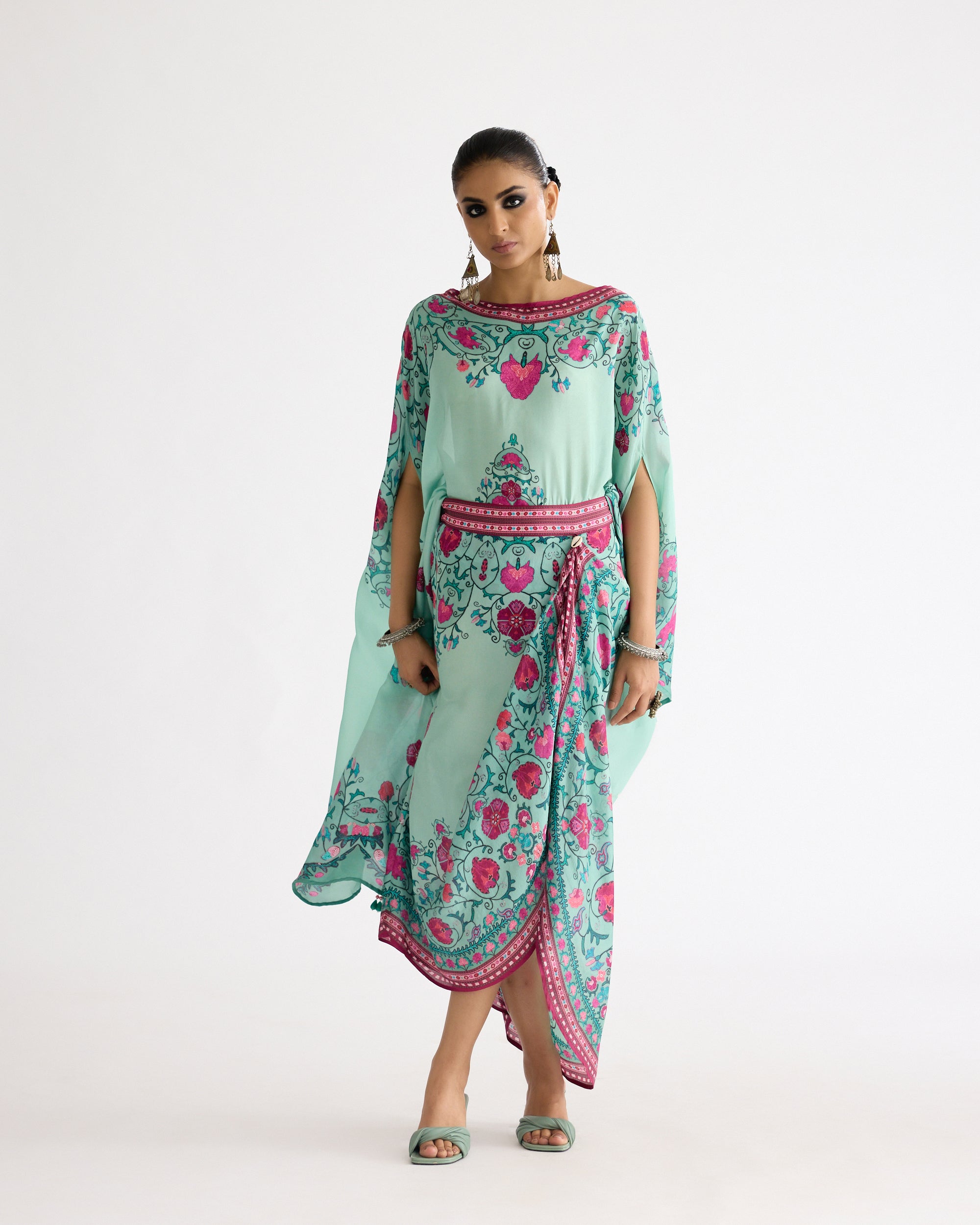A Bukhara Summer : Kamini - Mint