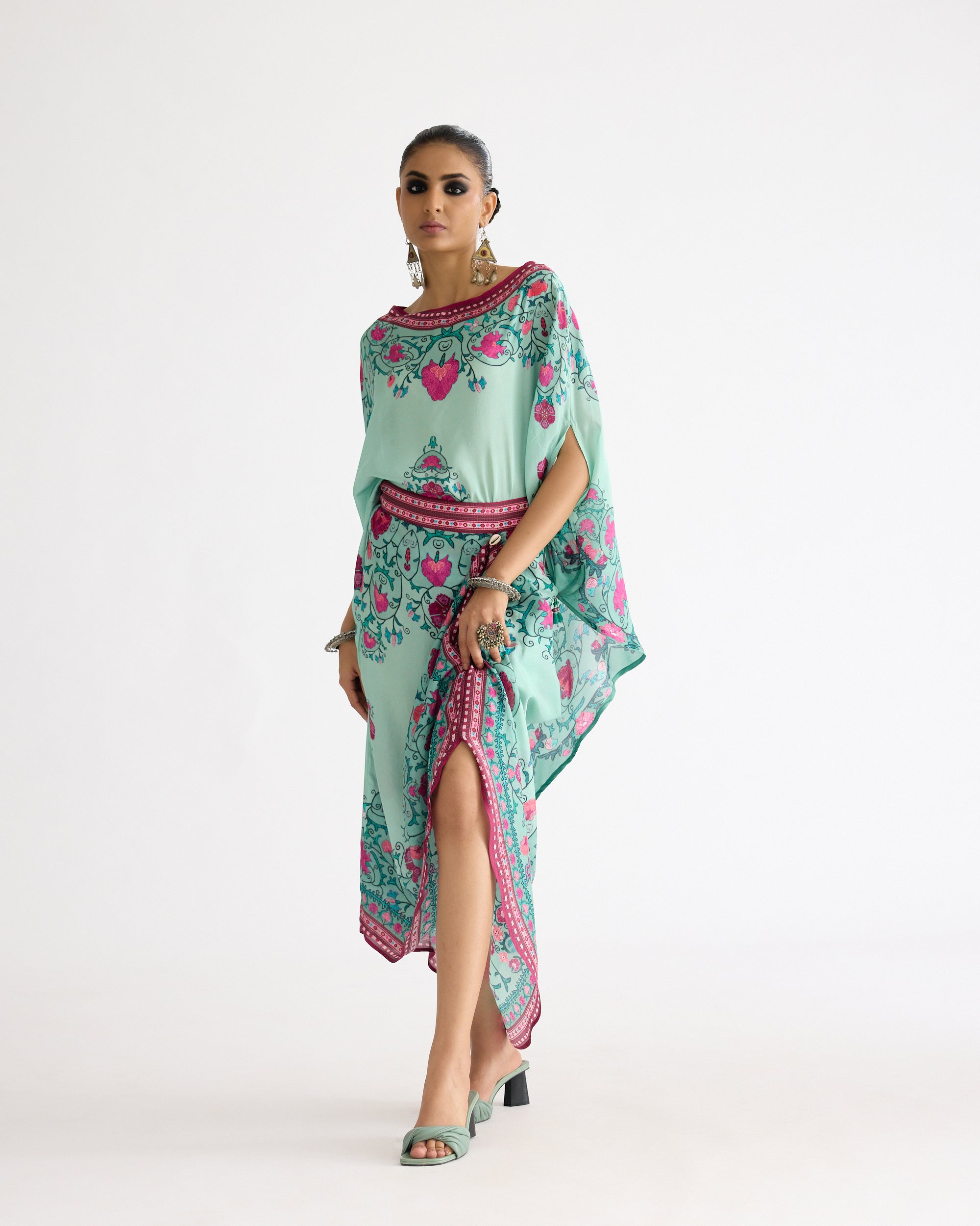 A Bukhara Summer : Kamini - Mint
