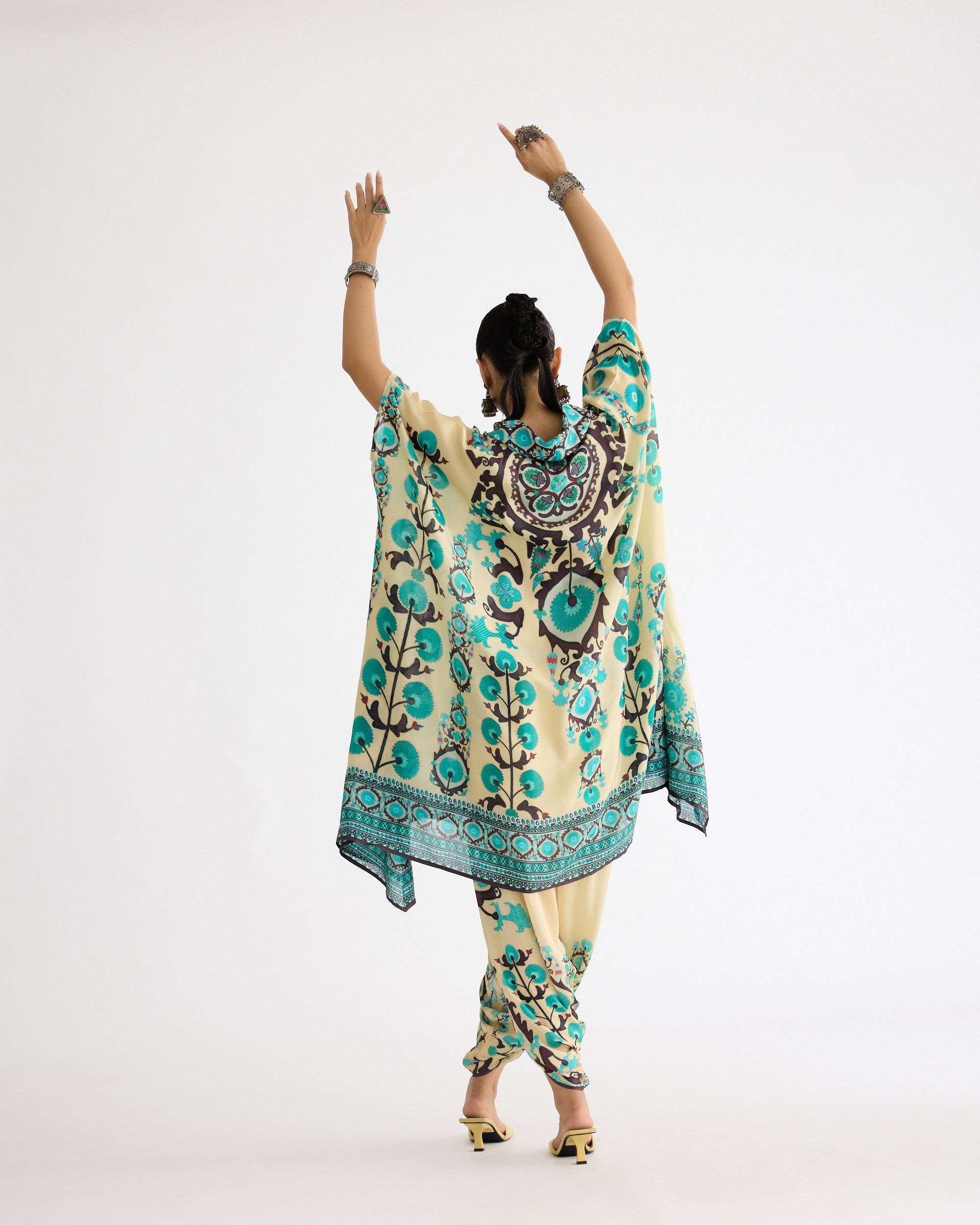 A Bukhara Summer : Lavanya/Sonth - Lemon