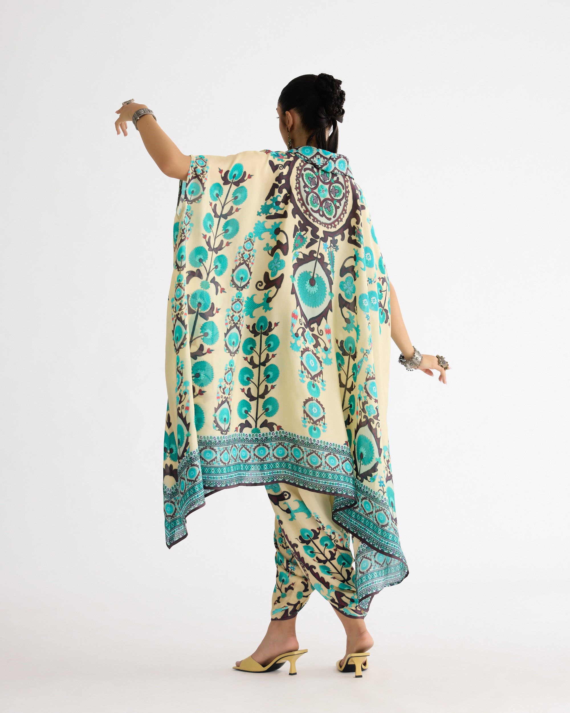 A Bukhara Summer : Lavanya/Sonth - Lemon