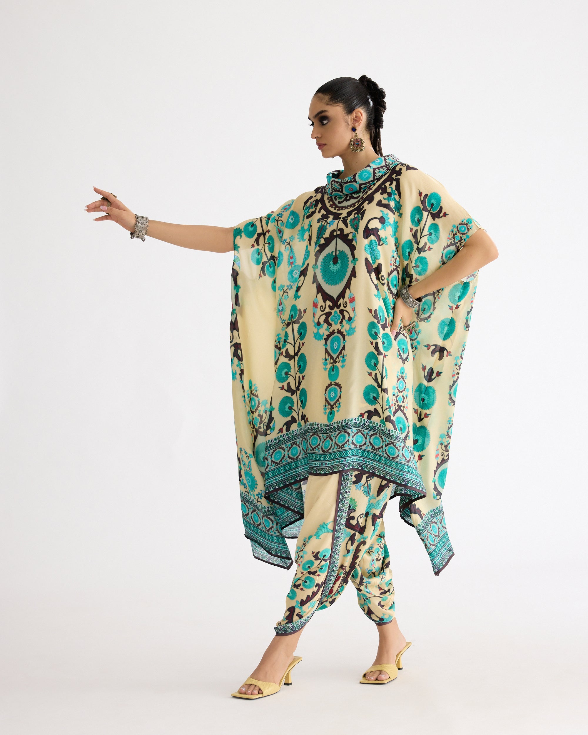A Bukhara Summer : Lavanya/Sonth - Lemon
