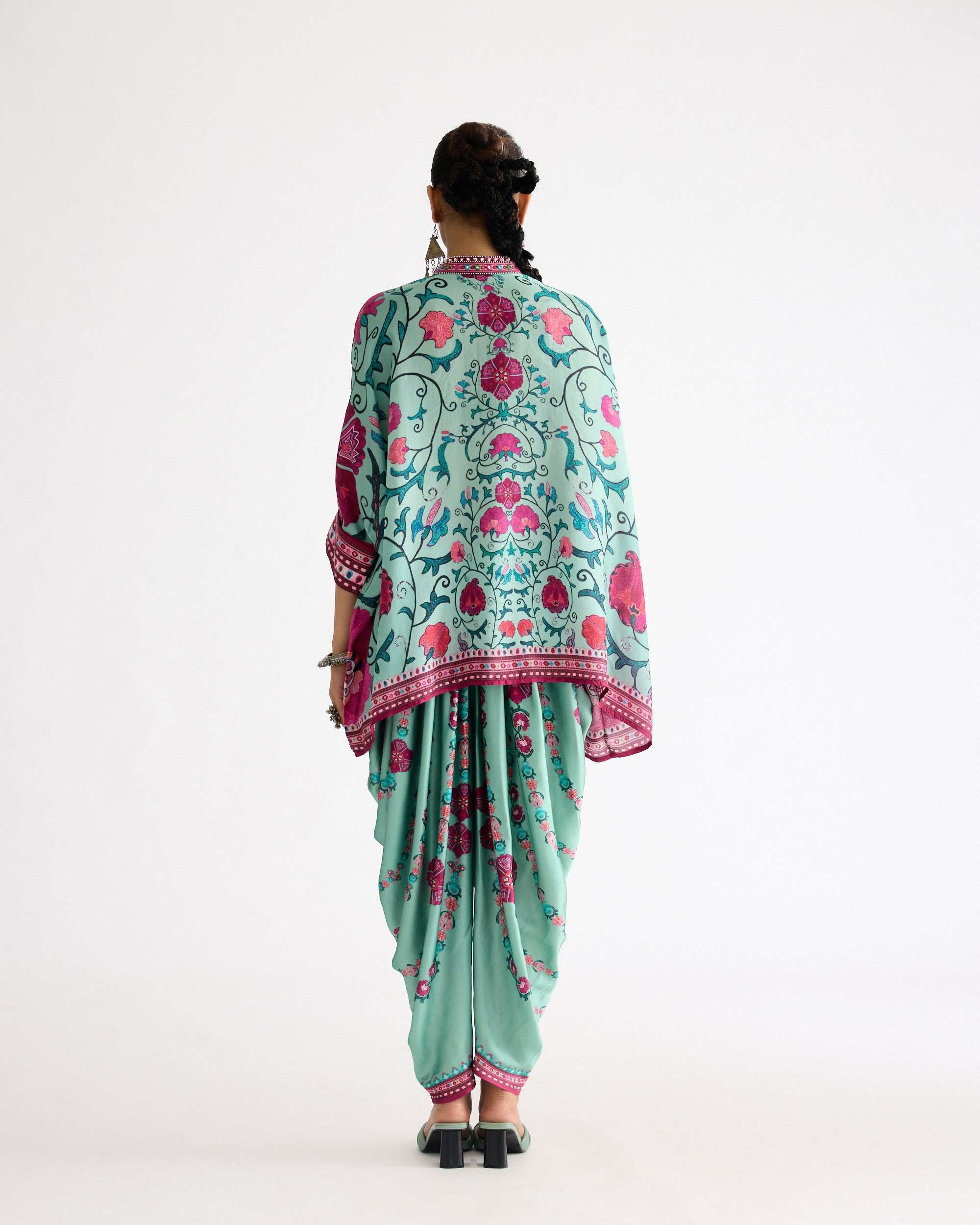 A Bukhara Summer : Chanel - Mint