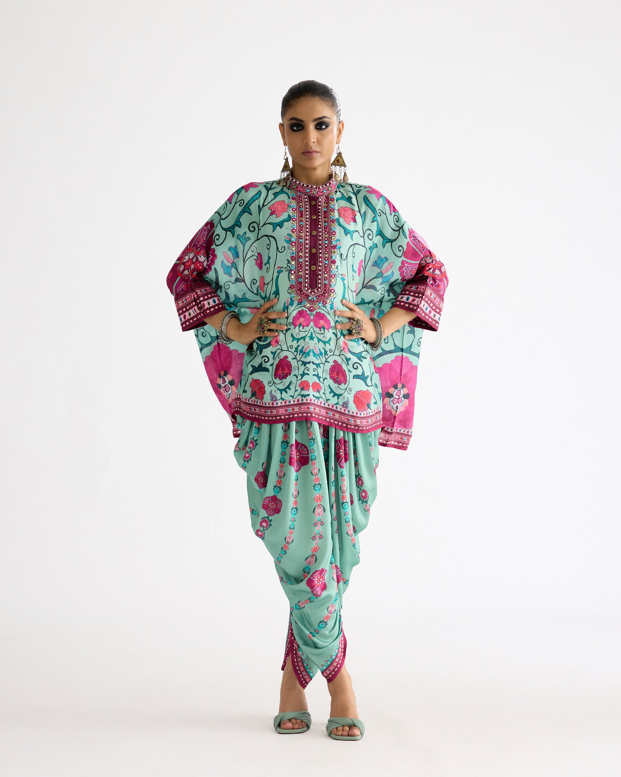 A Bukhara Summer : Chanel - Mint