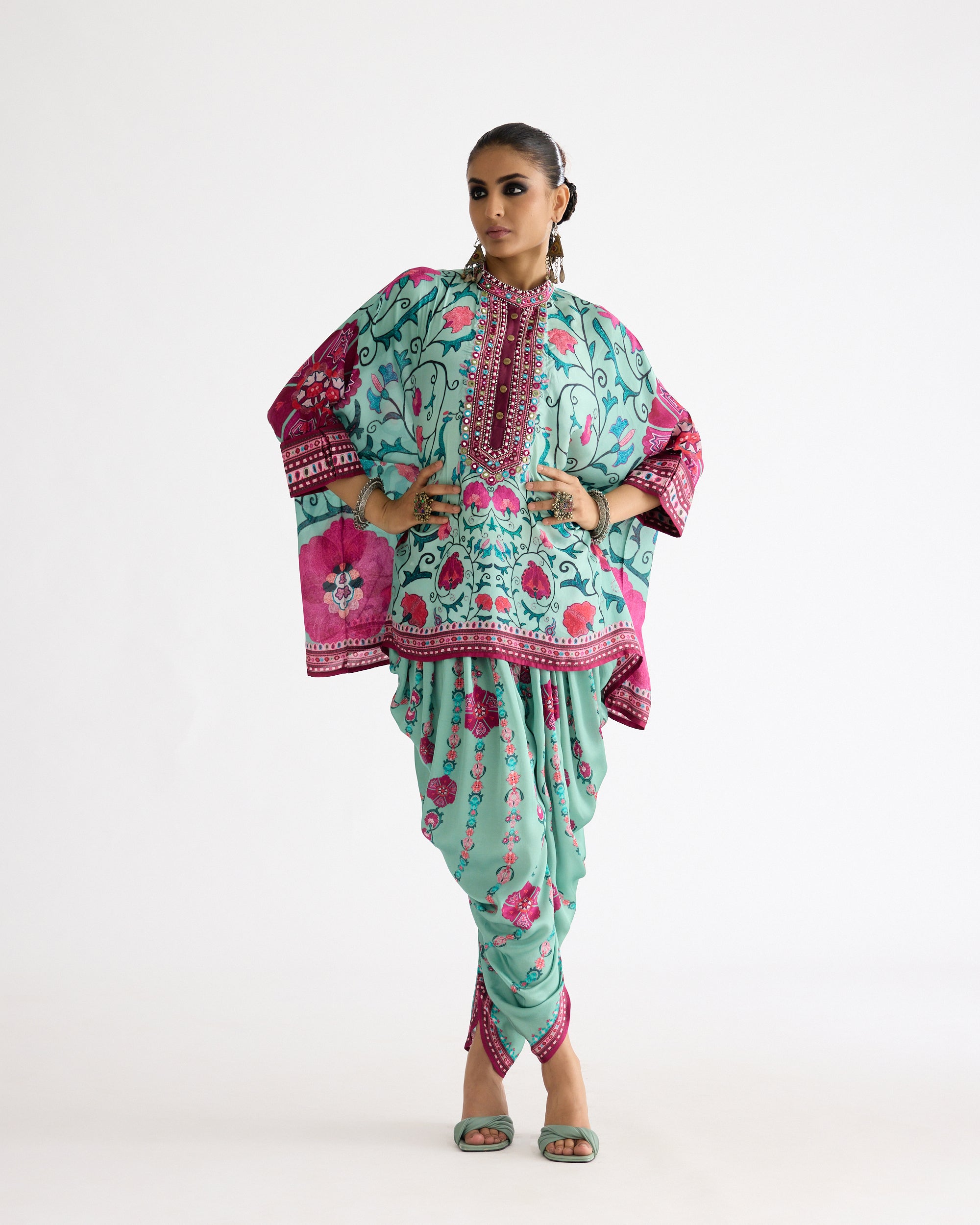 A Bukhara Summer : Chanel - Mint