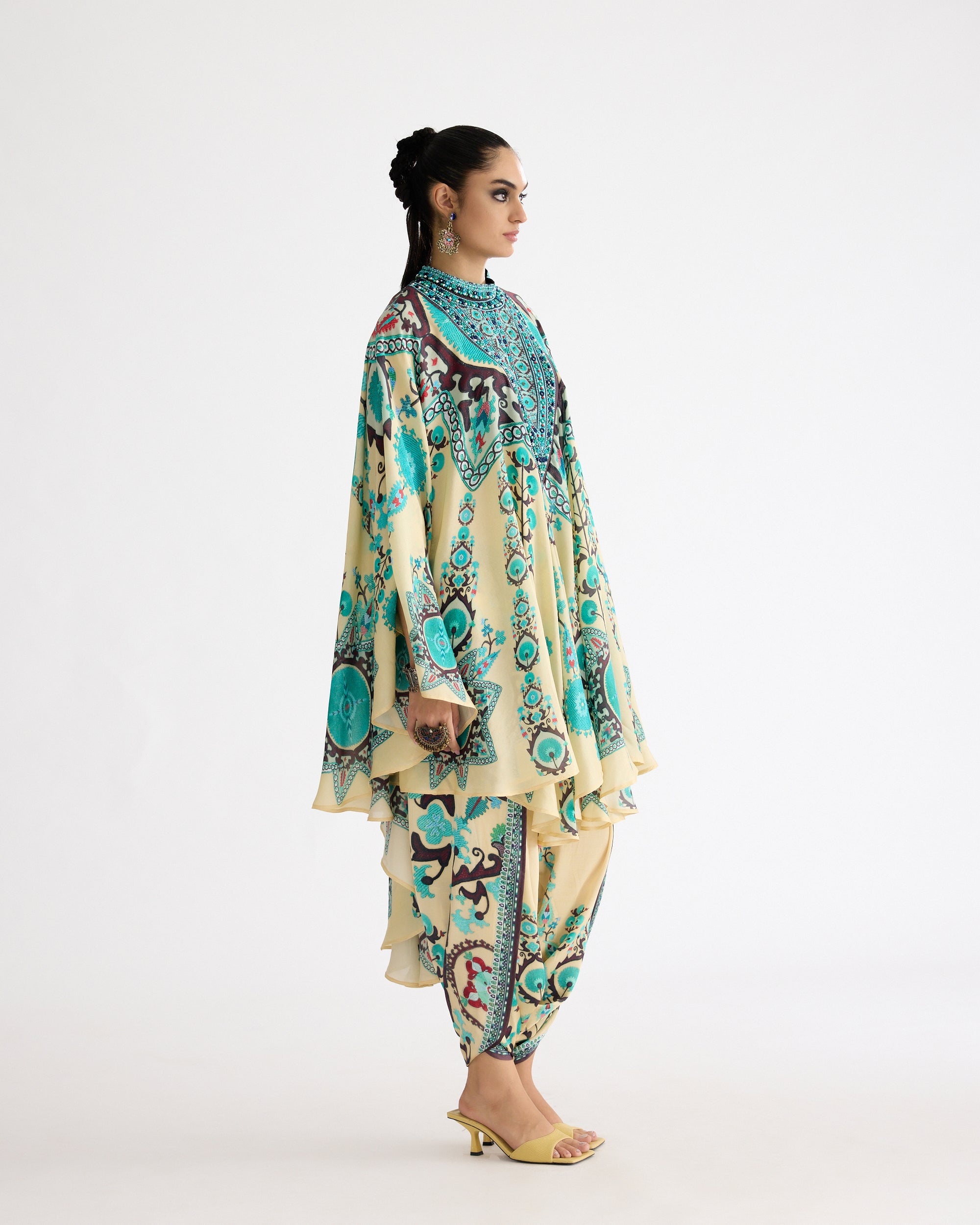 A Bukhara Summer : Farah - Lemon
