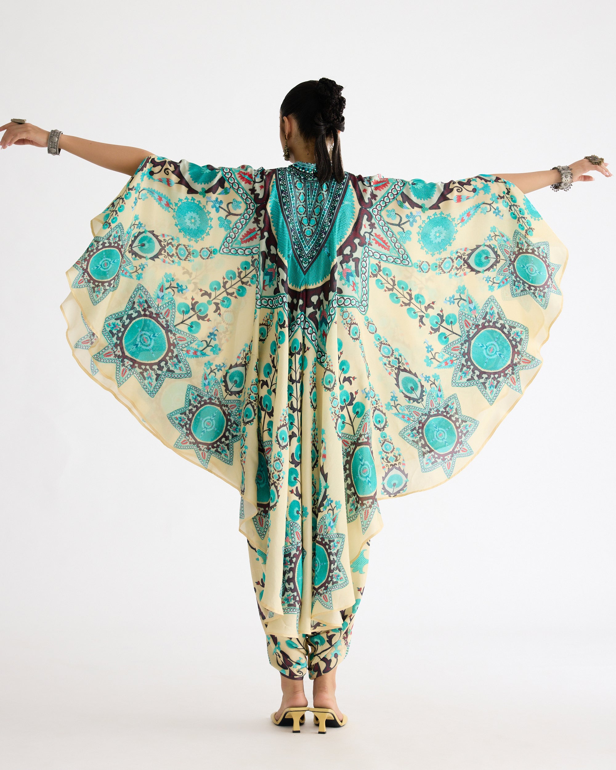 A Bukhara Summer : Farah - Lemon