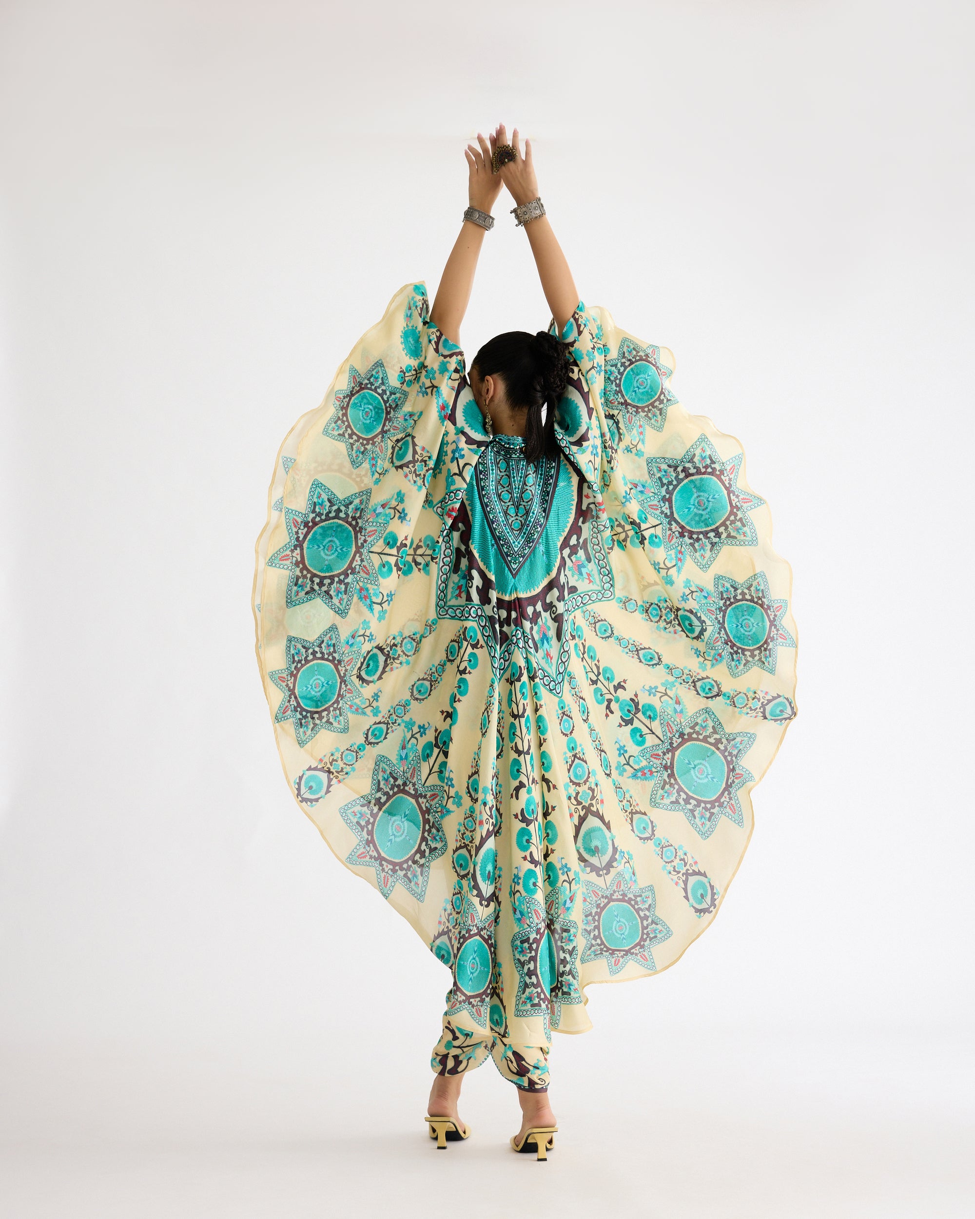 A Bukhara Summer : Farah - Lemon