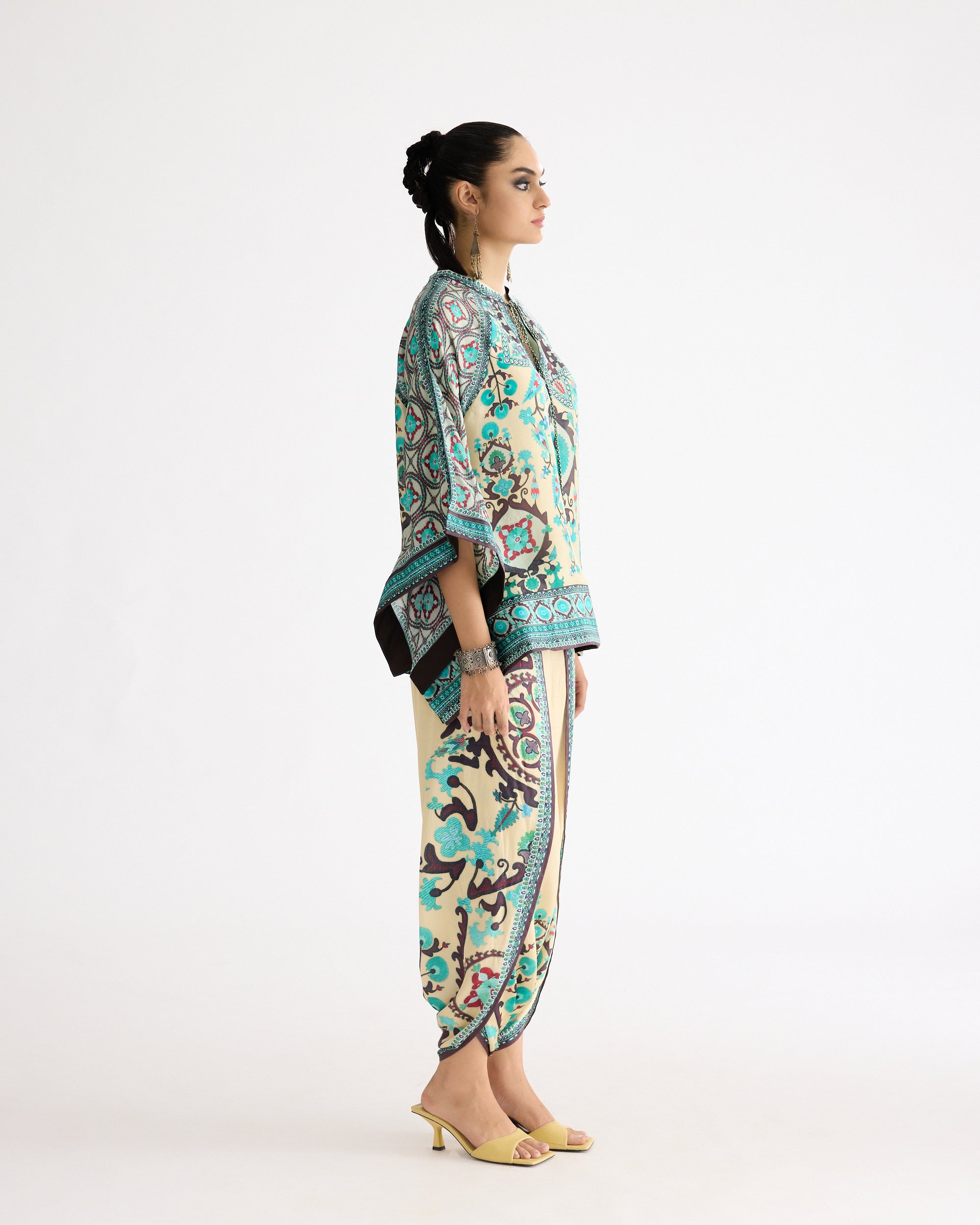 A Bukhara Summer : Ramona/Sonth - Lemon