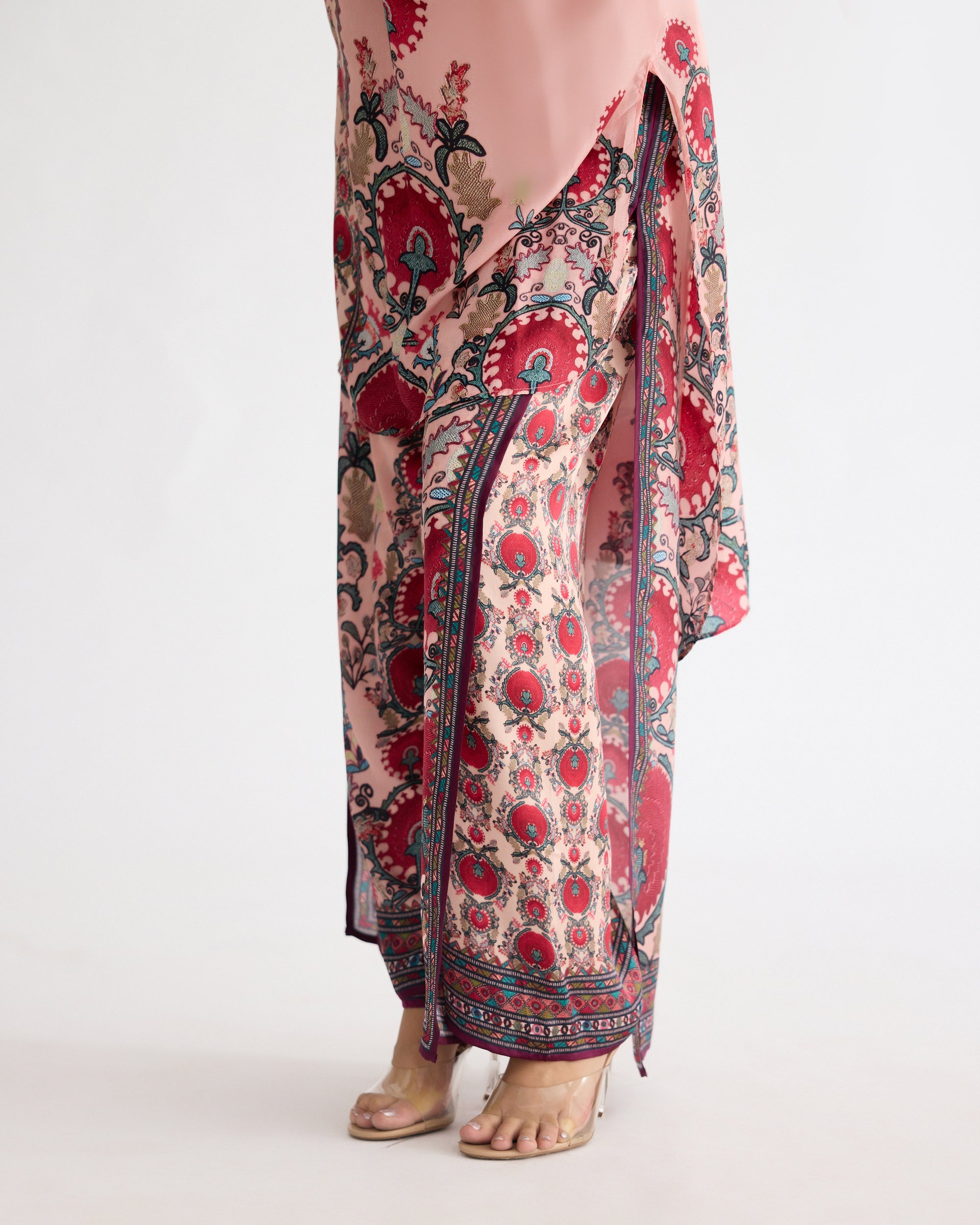 A Bukhara Summer : Baaka/Gloria - Blush
