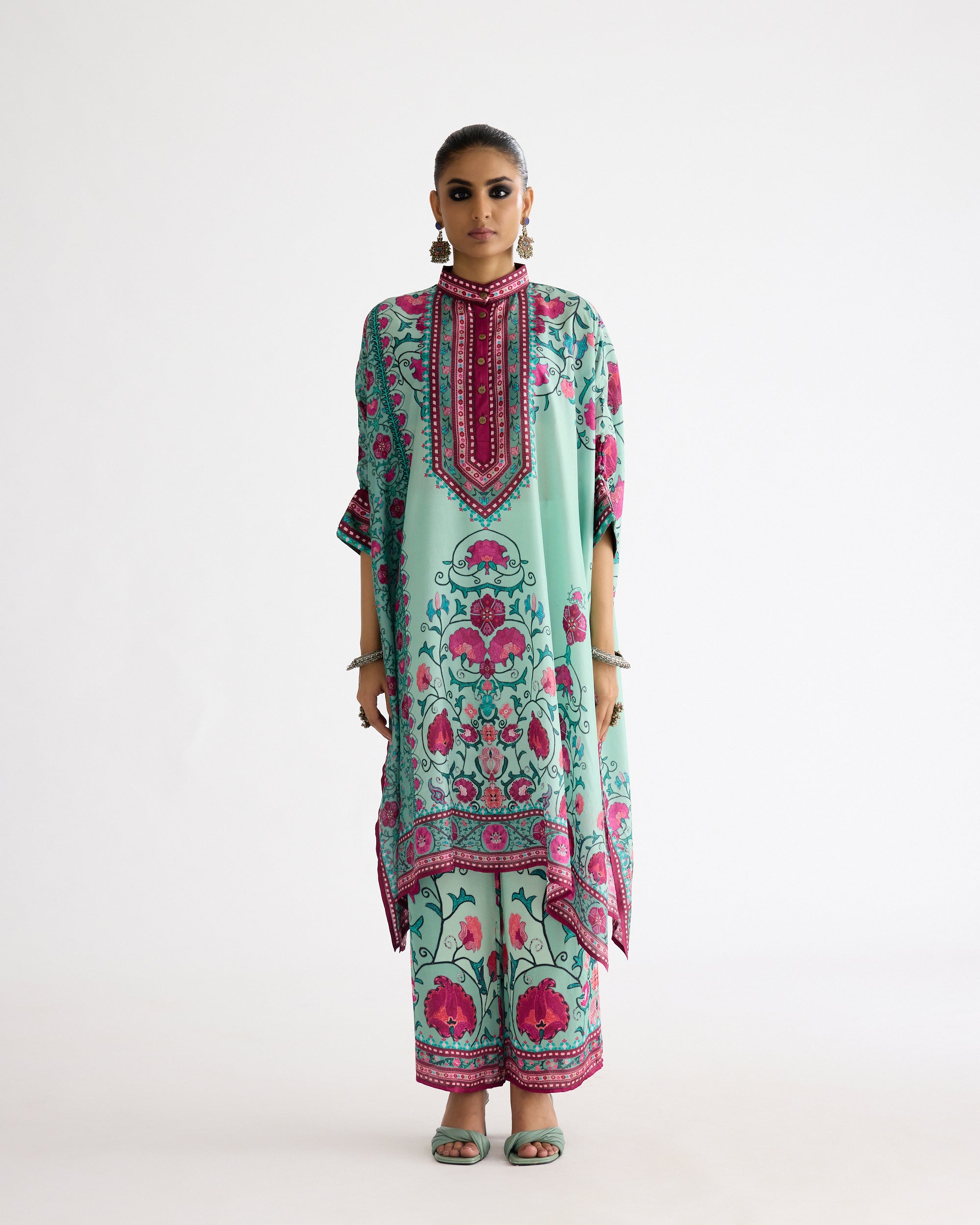 A Bukhara Summer : Chantelle - Mint