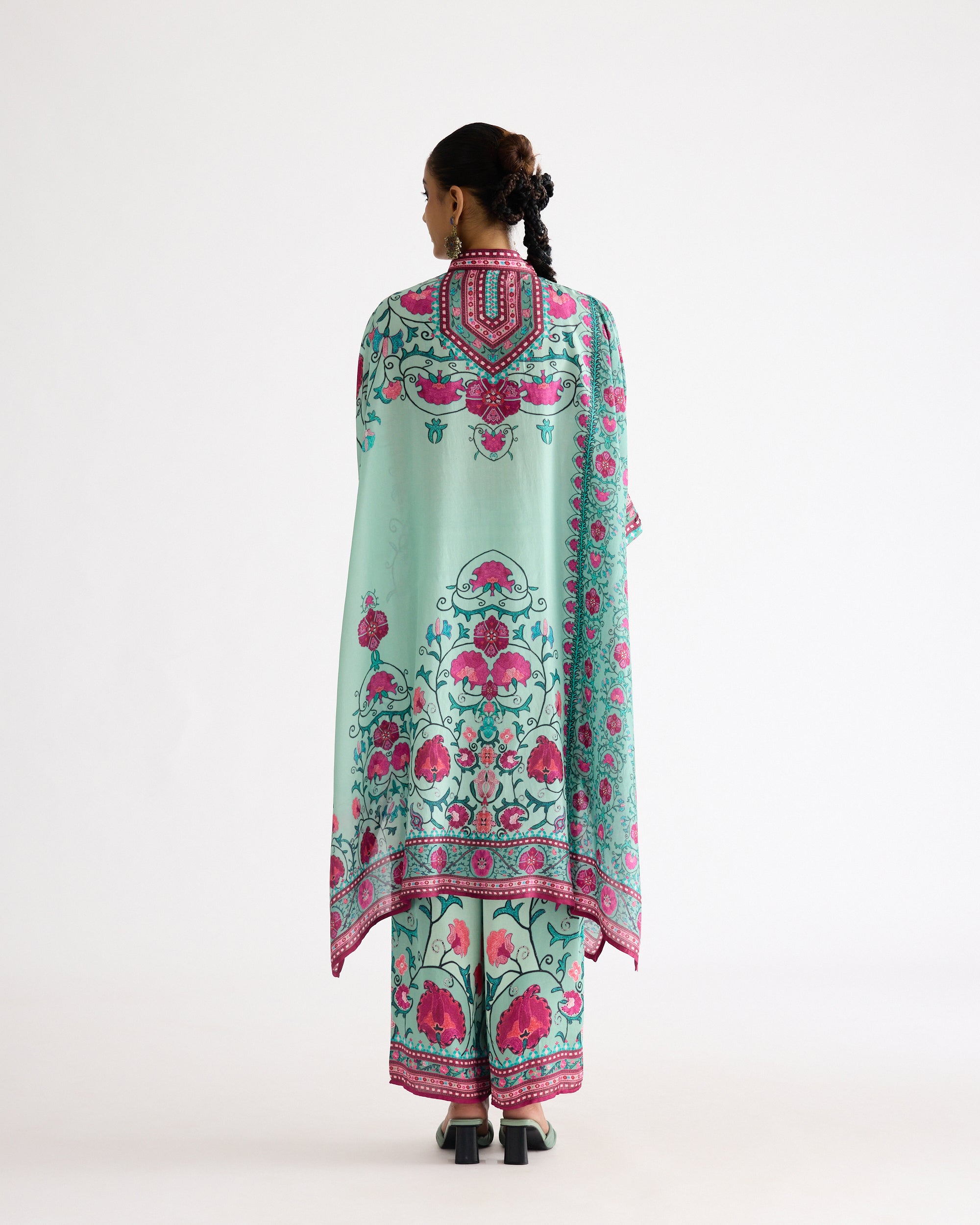 A Bukhara Summer : Chantelle - Mint
