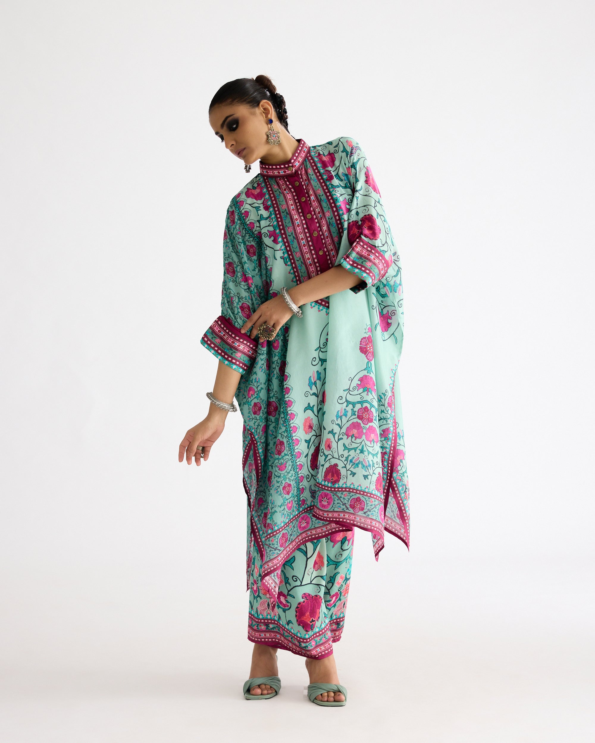 A Bukhara Summer : Chantelle - Mint