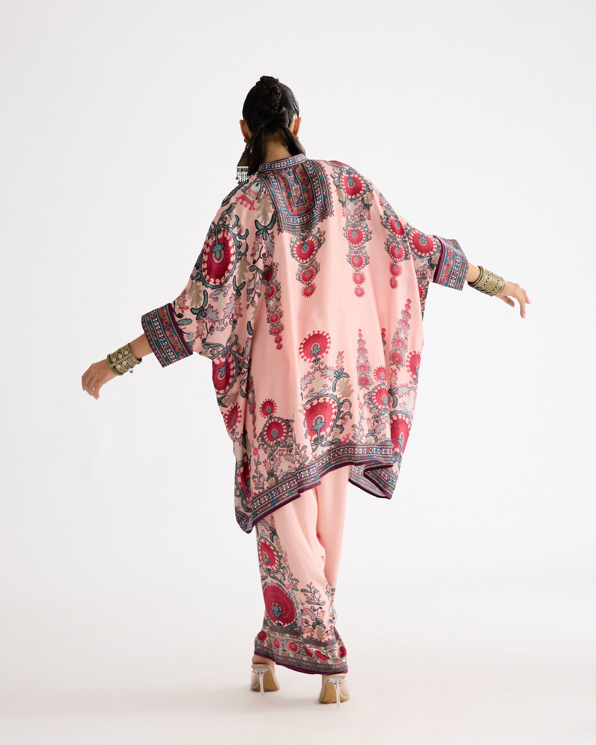 A Bukhara Summer : Chanel 36" - Blush