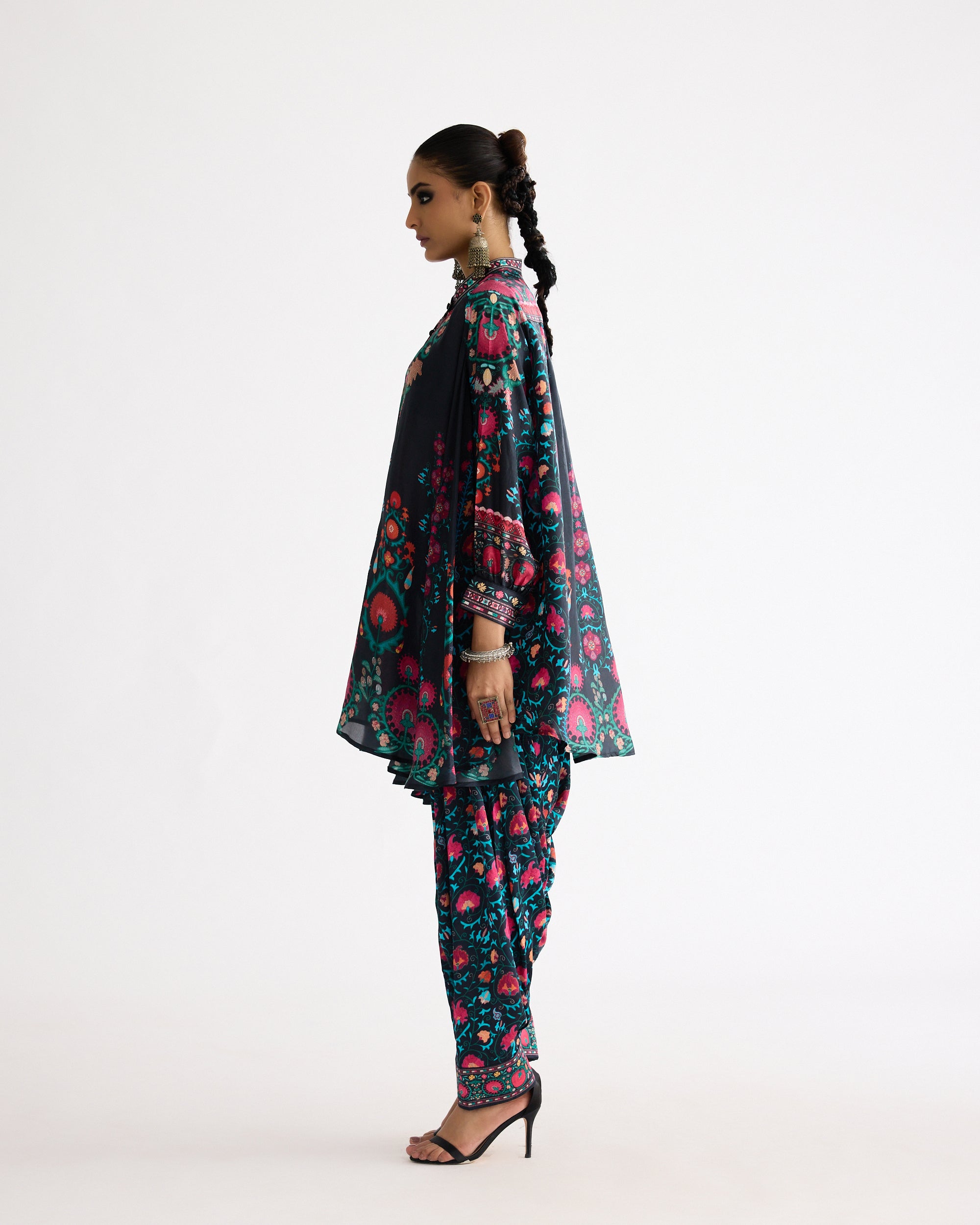 A Bukhara Summer: Nilofer - Multi
