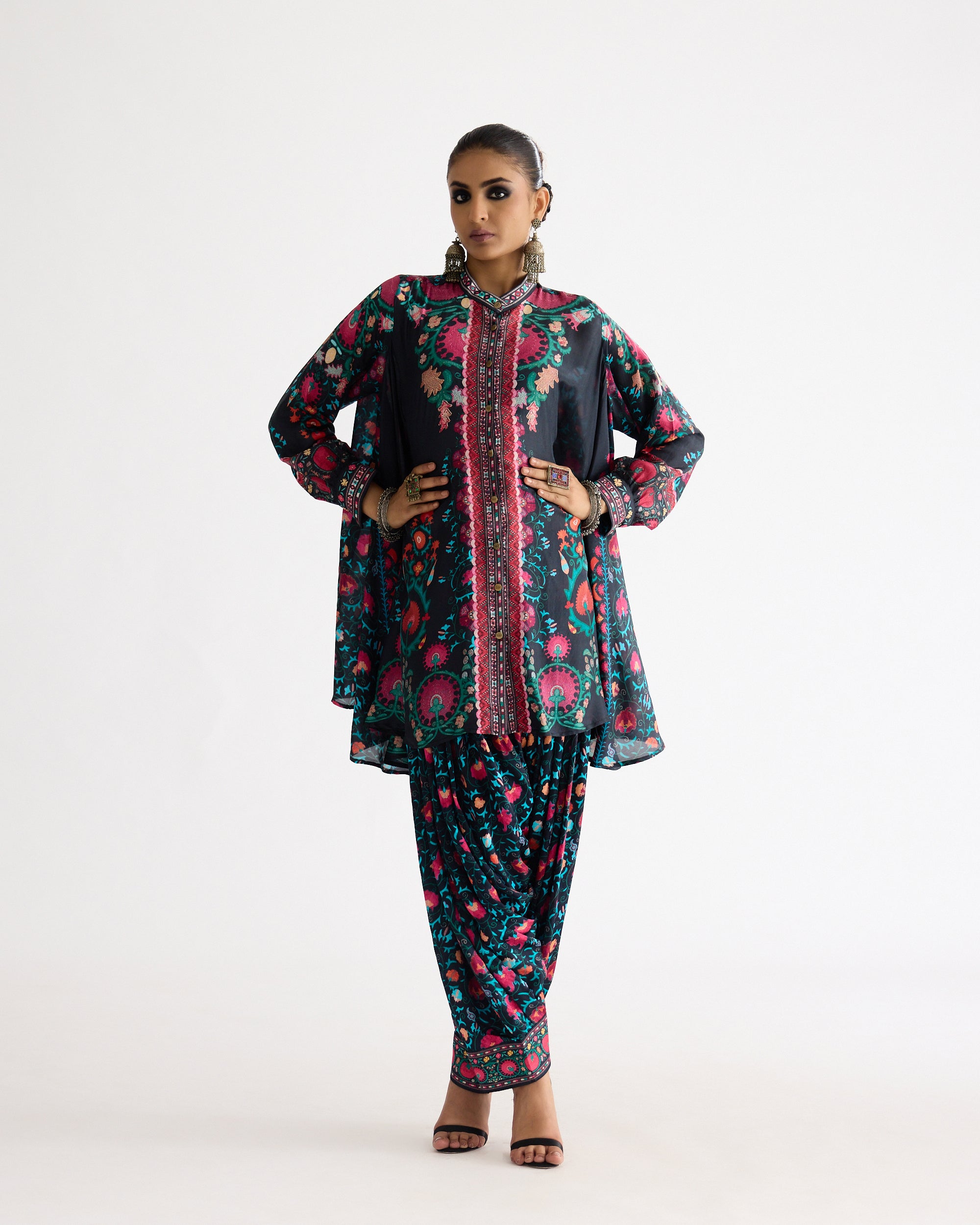 A Bukhara Summer: Nilofer - Multi