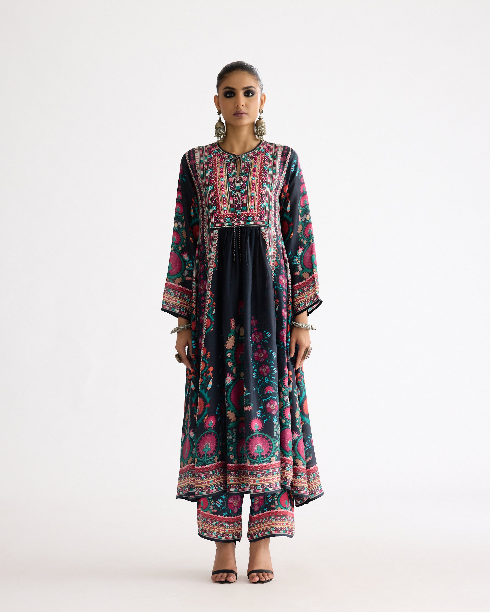 A Bukhara Summer : Anisha - Multi