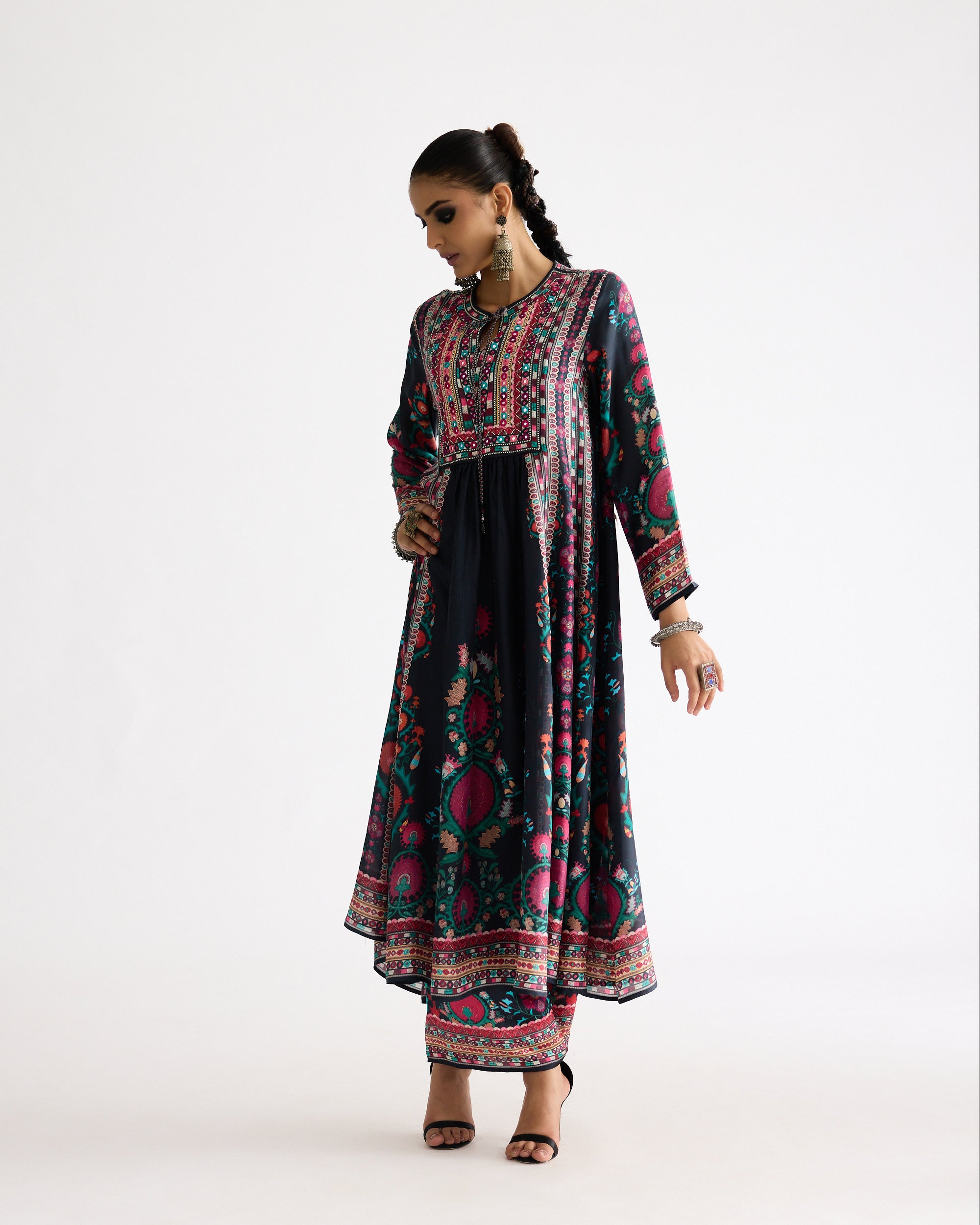 A Bukhara Summer : Anisha - Multi