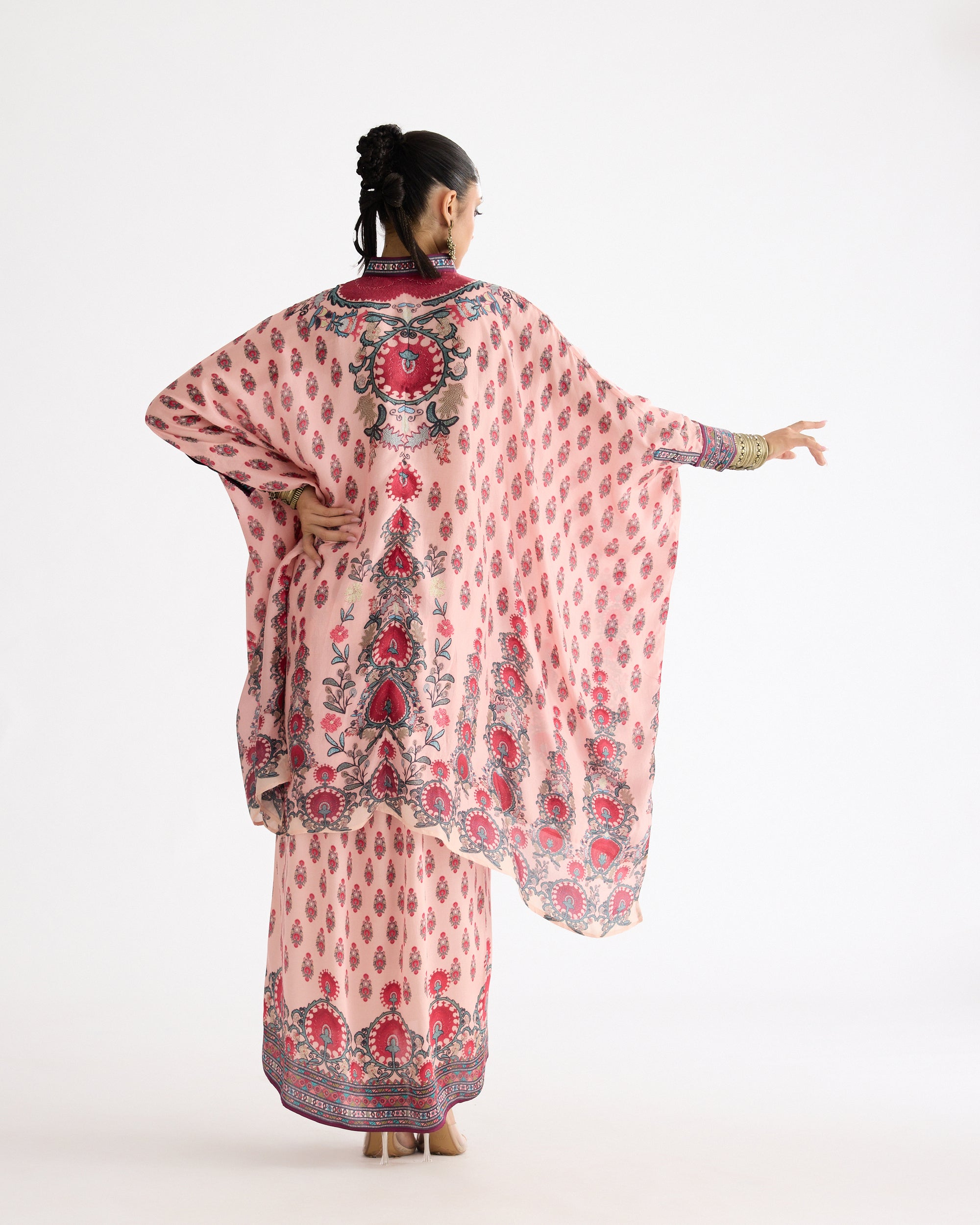 A Bukhara Summer : Dakota/Surilee - Blush