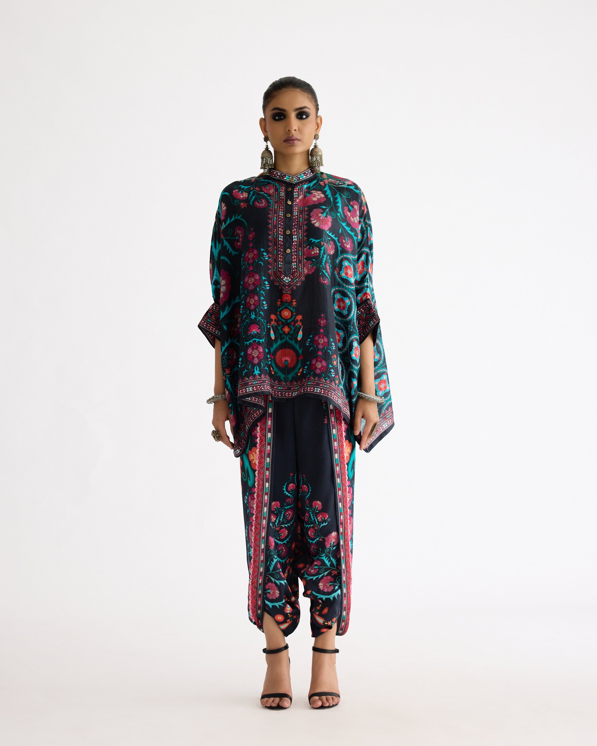 A Bukhara Summer : Chanel - Multi