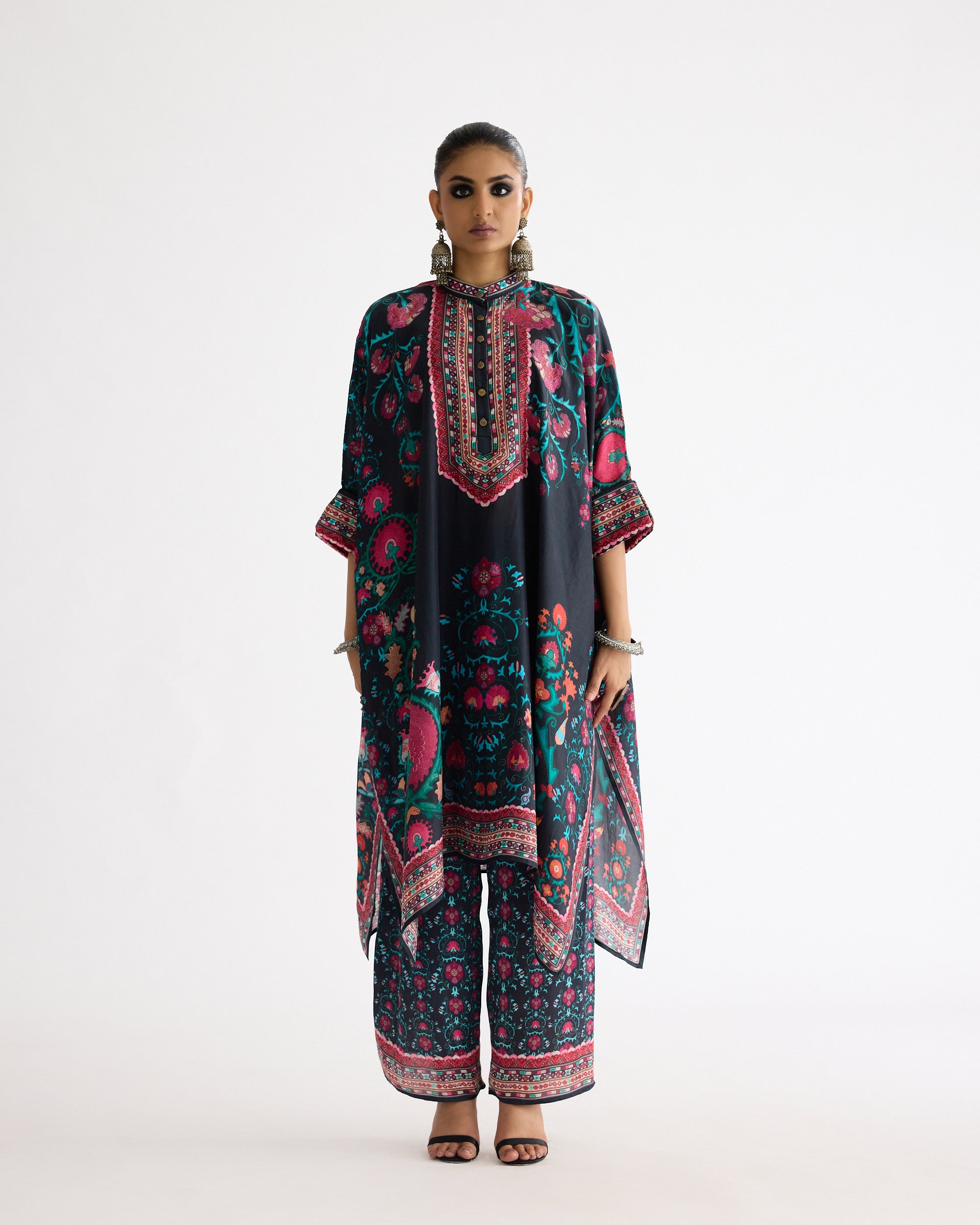 A Bukhara Summer : Chantelle - Multi