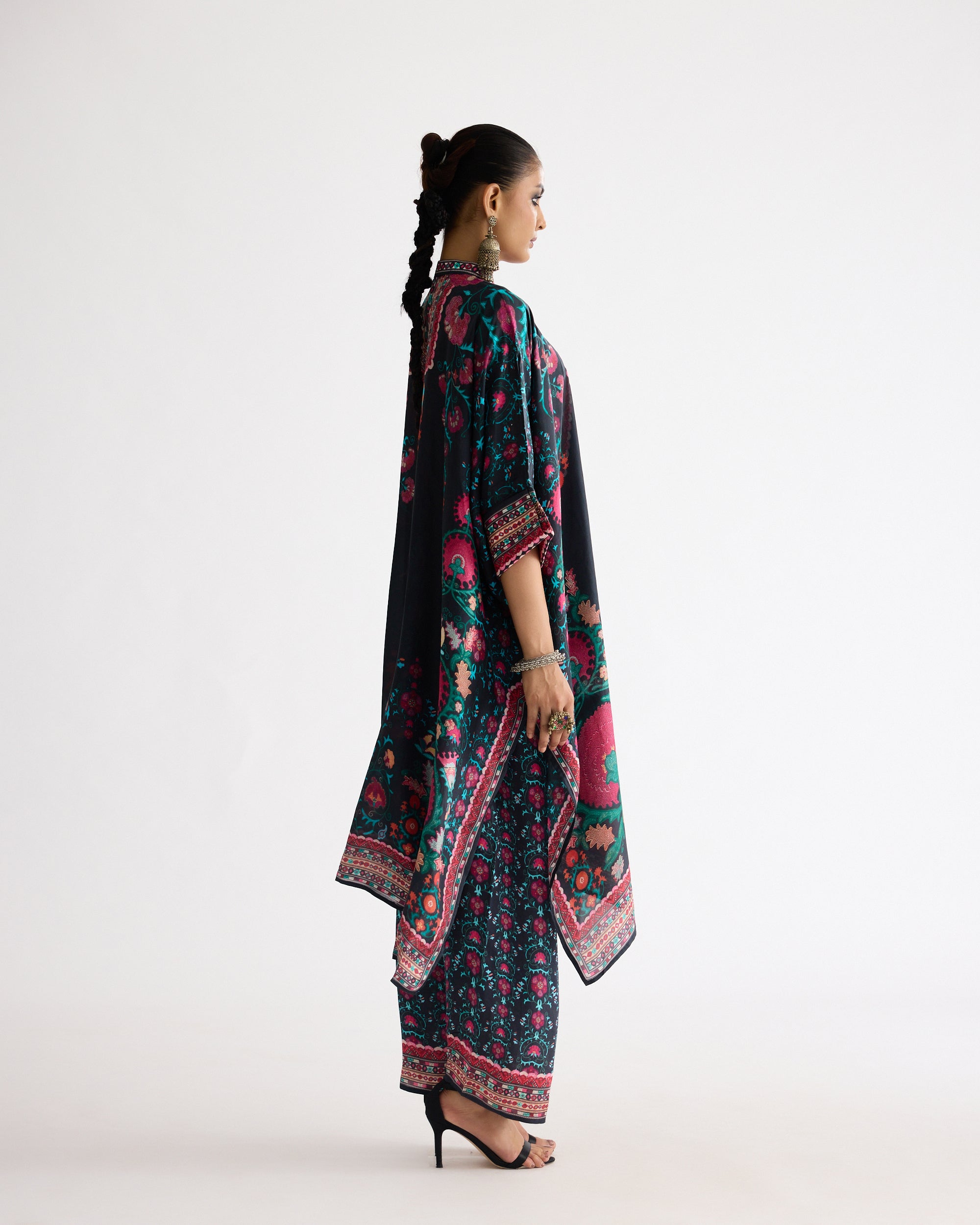A Bukhara Summer : Chantelle - Multi