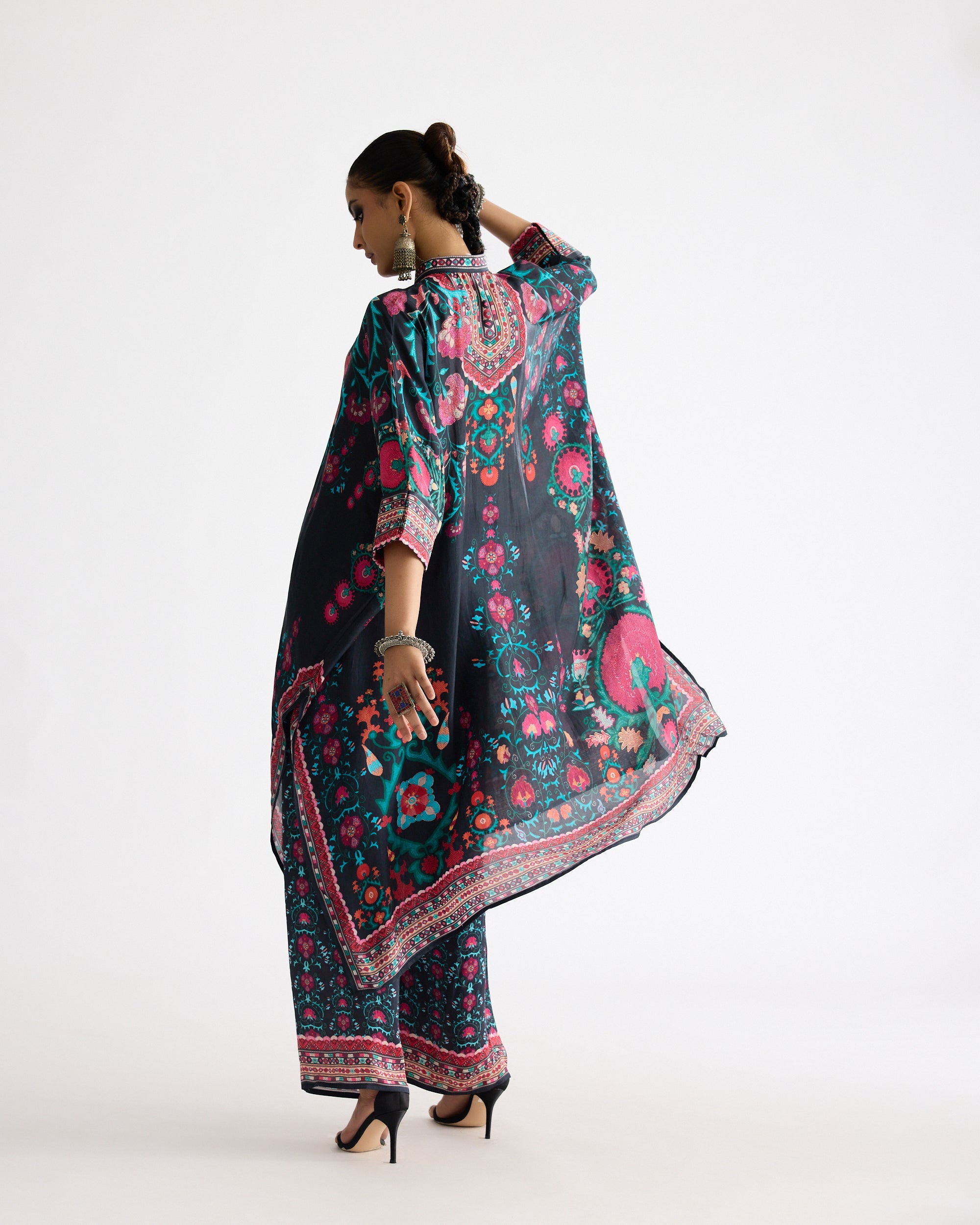 A Bukhara Summer : Chantelle - Multi