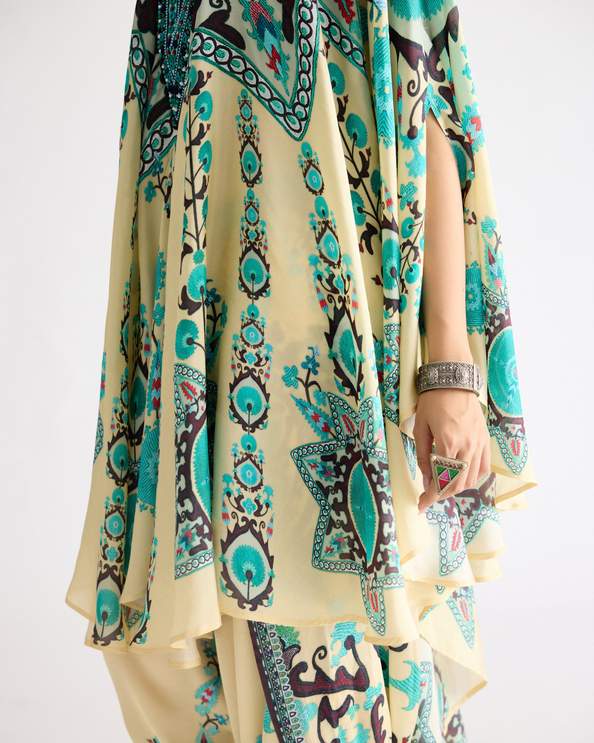 A Bukhara Summer : Farah - Lemon