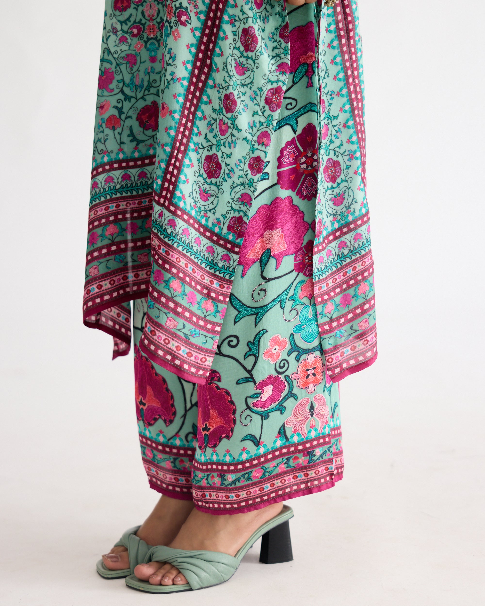 A Bukhara Summer : Gayatri - Mint