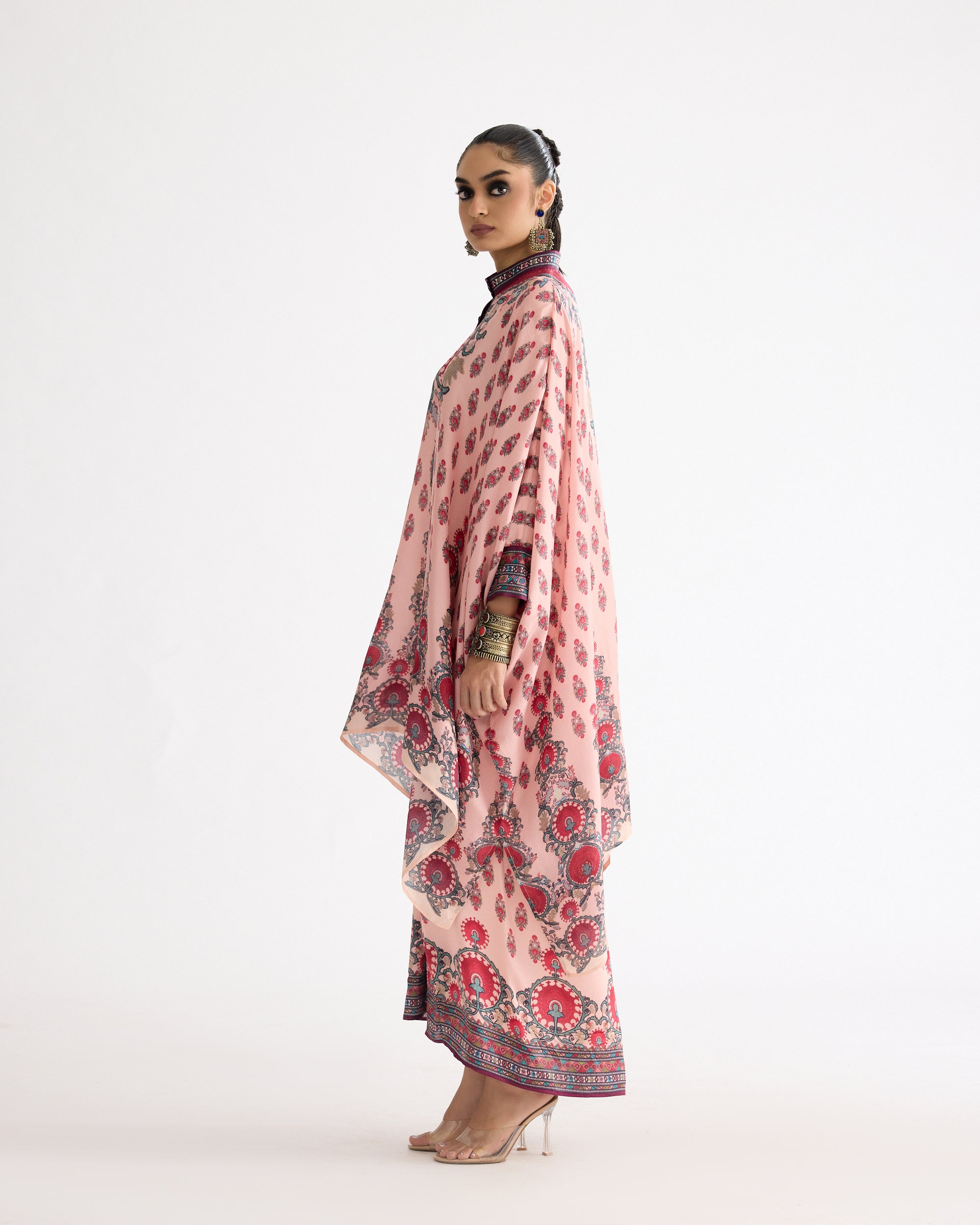 A Bukhara Summer : Dakota/Surilee - Blush