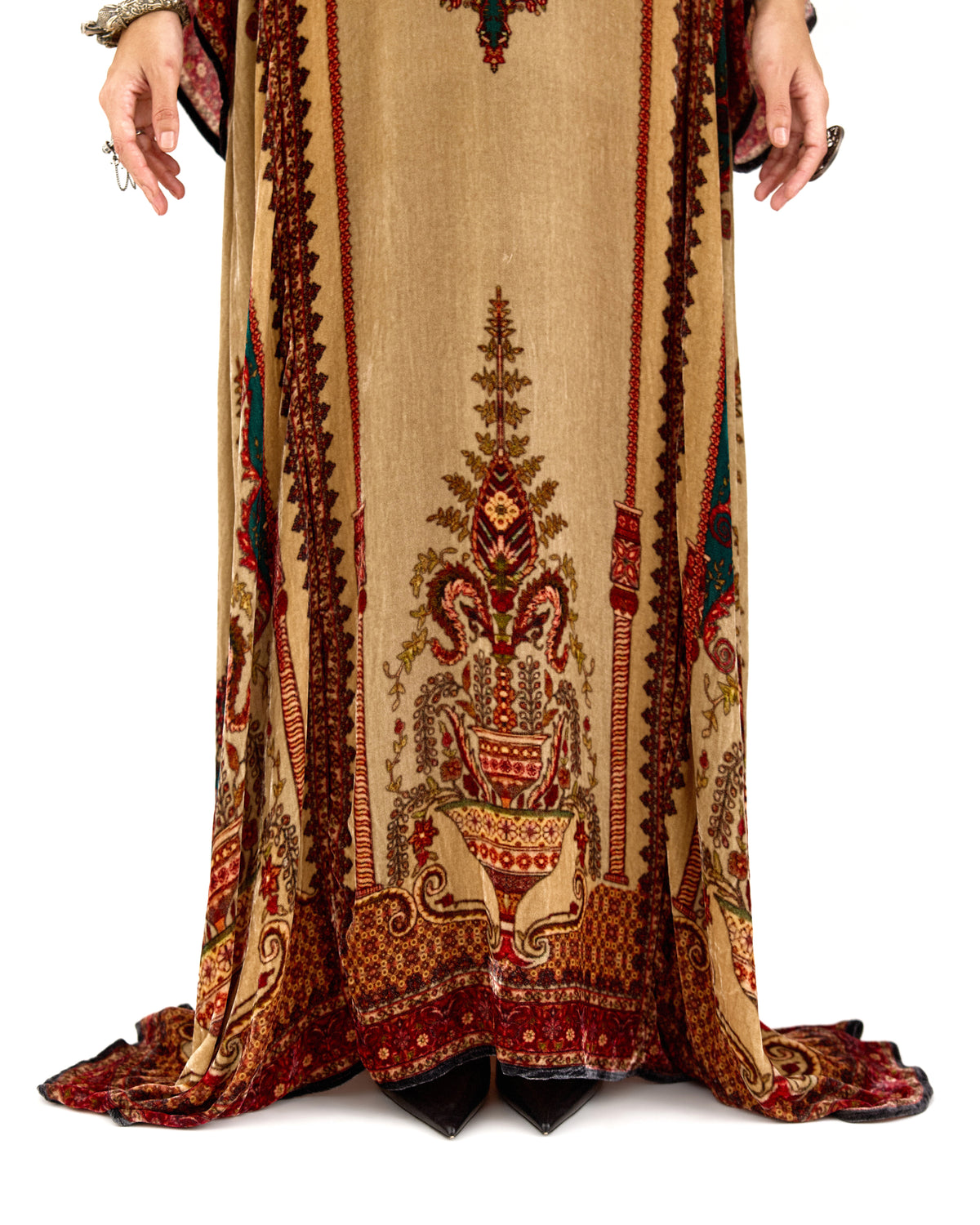 ARABIAN NIGHT : Ghazala