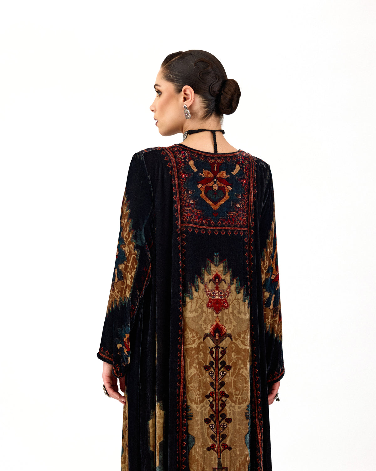 ARABIAN NIGHT : Anisha