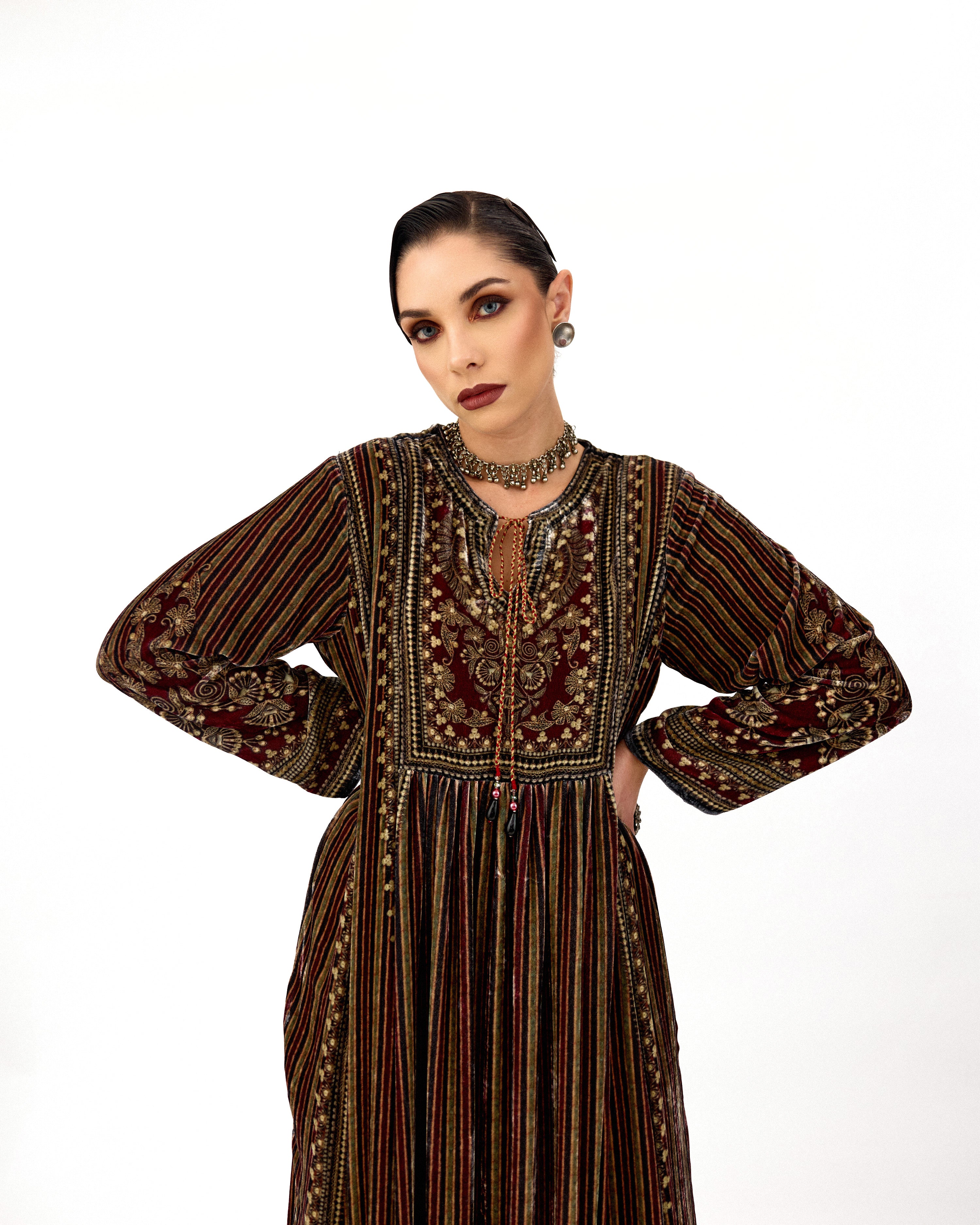 AJRAKH : Anisha