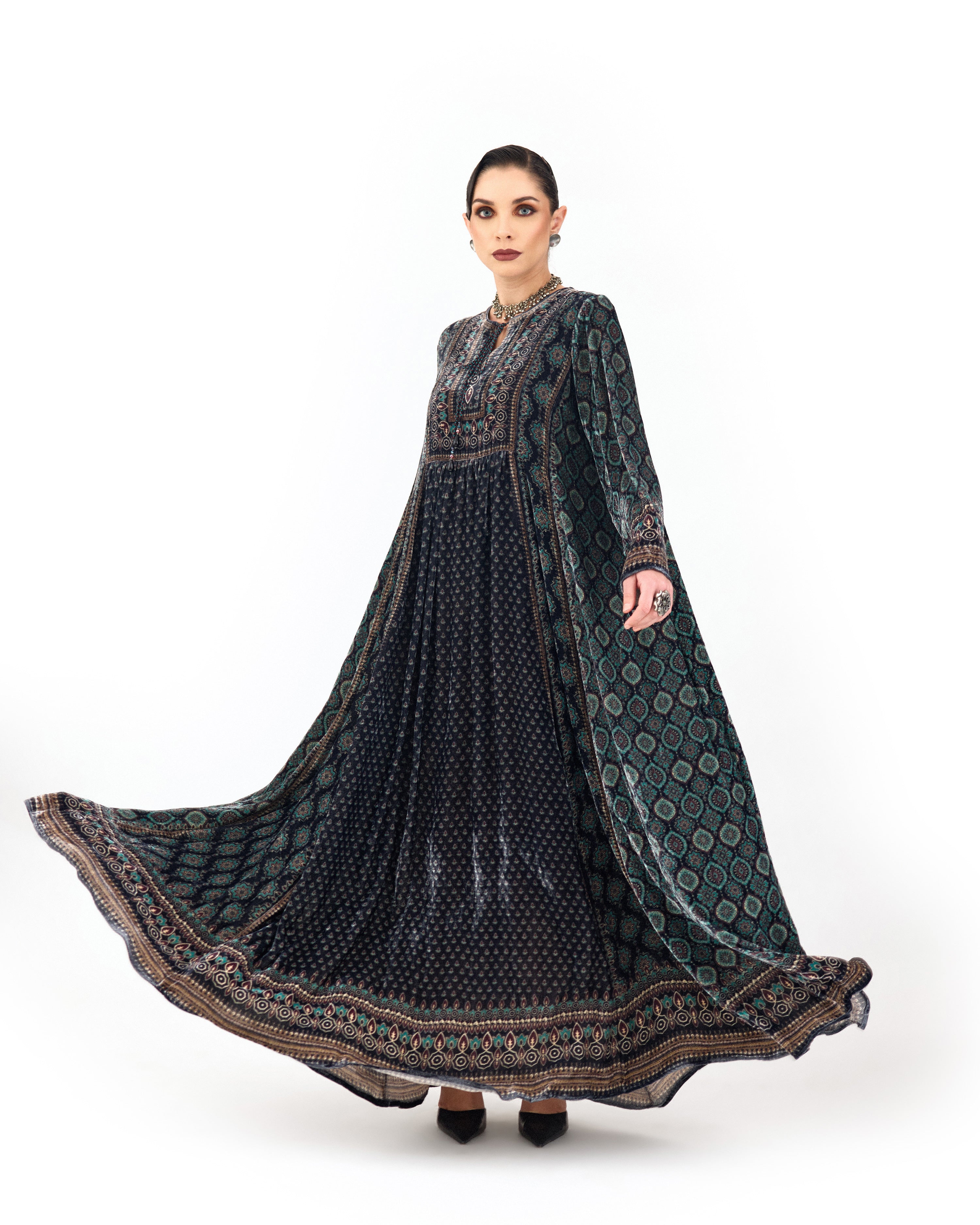AJRAKH : Anisha
