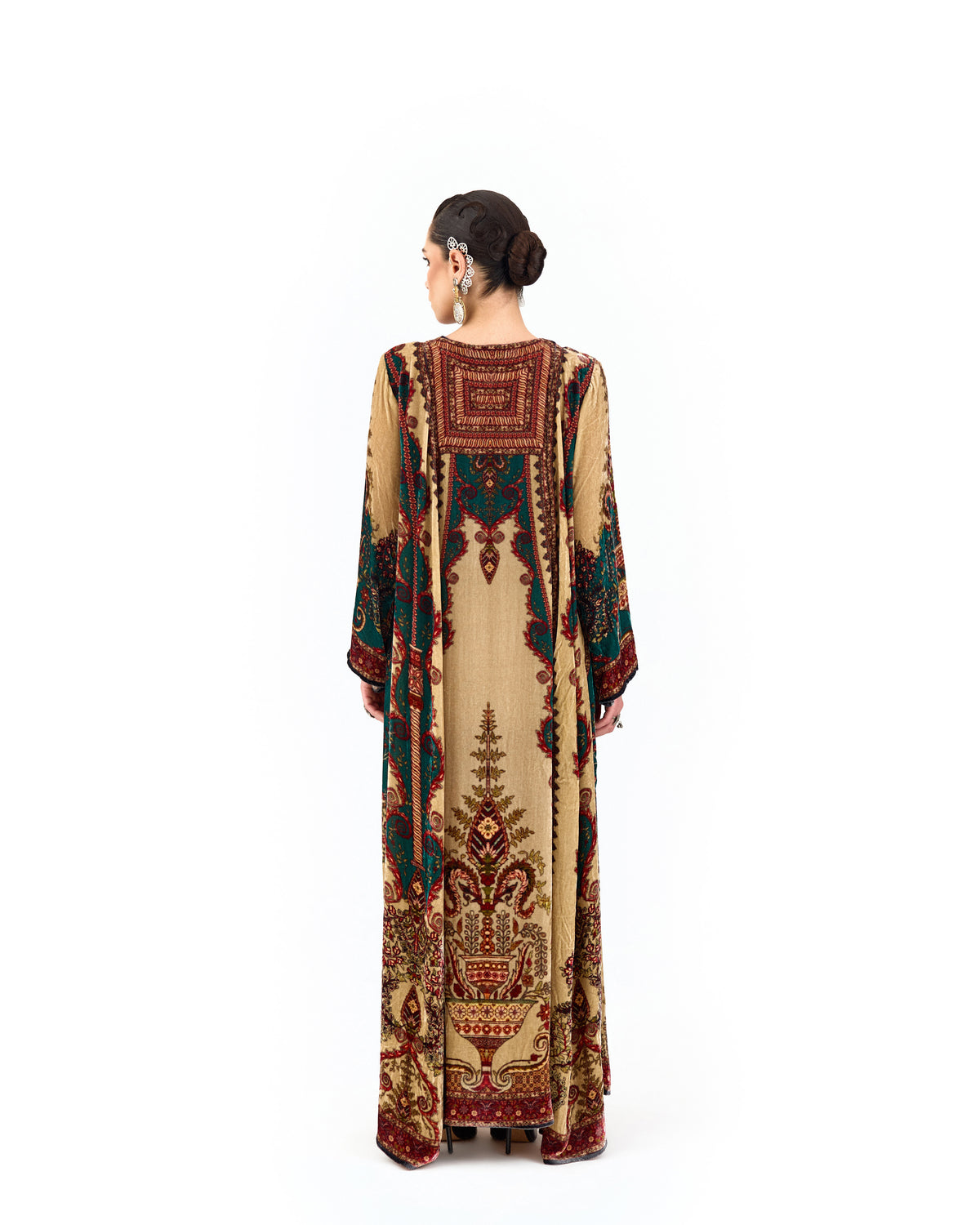 ARABIAN NIGHT : Anisha