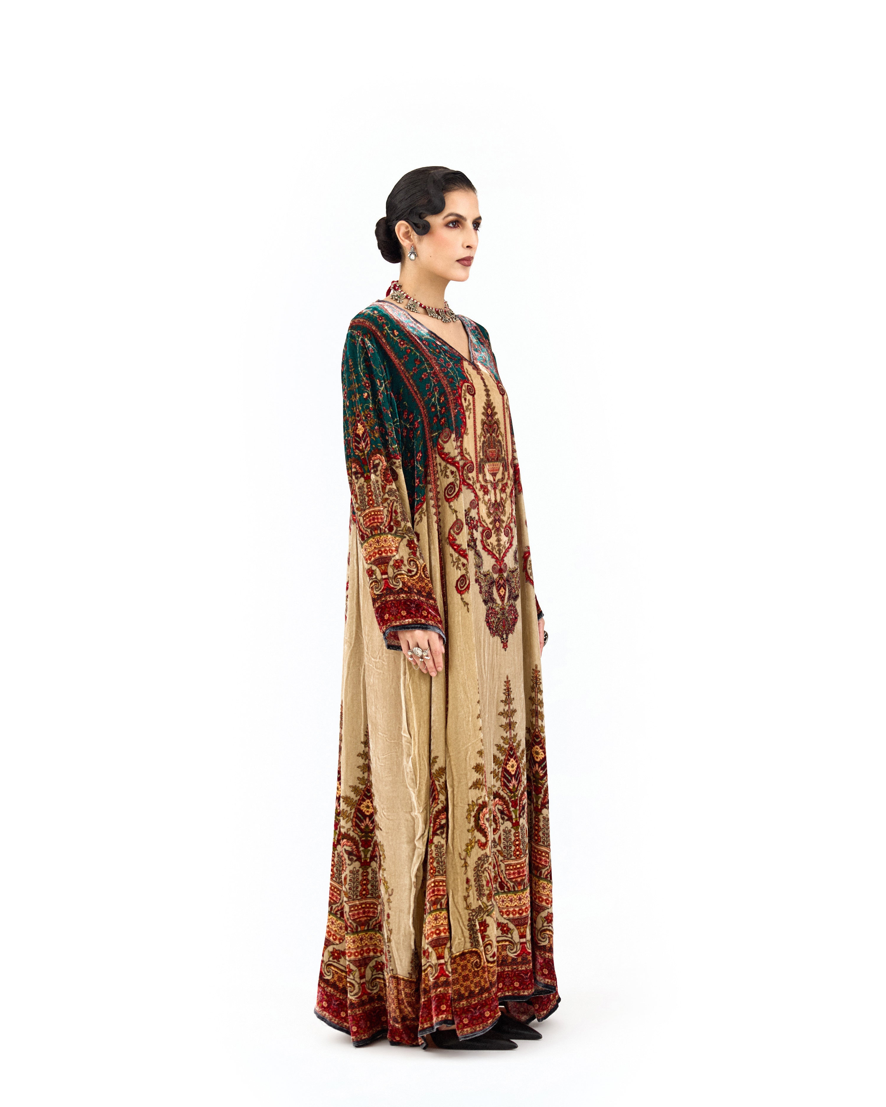 ARABIAN NIGHT : Ada