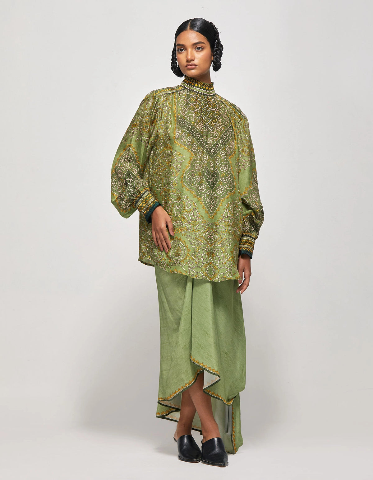 BANDHEJ : Countess