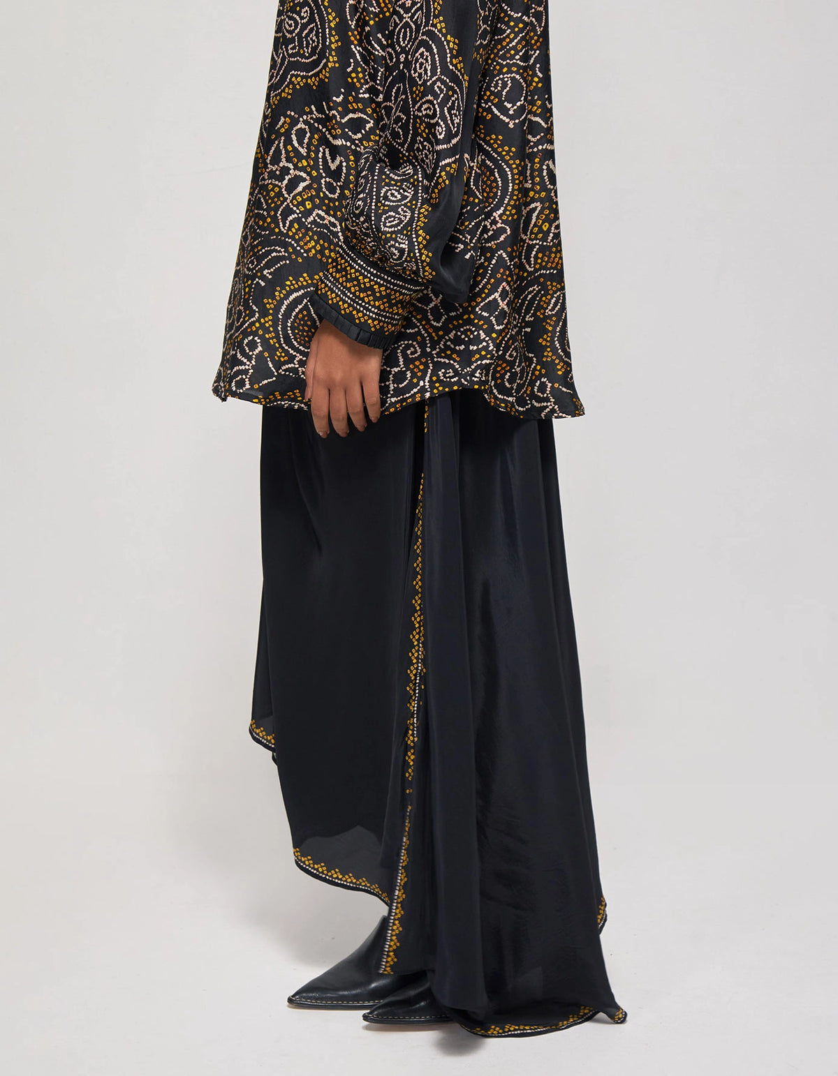 BANDHEJ : Countess