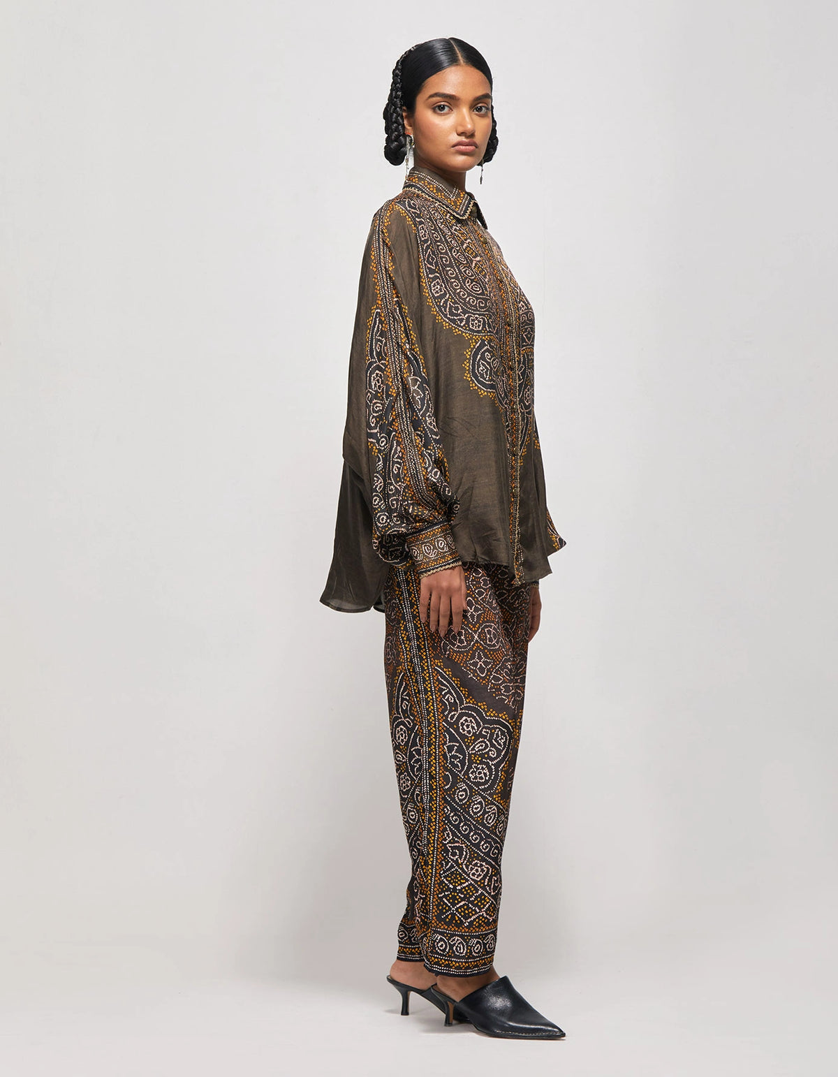 BANDHEJ : Faiza